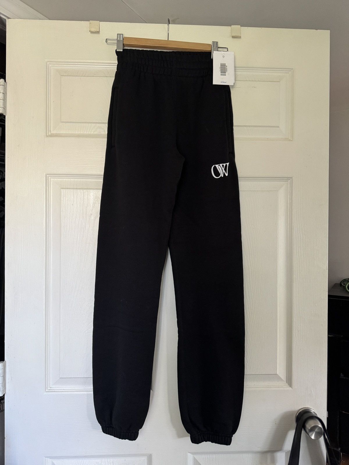 Off-White Off-White Embroidered Cuffed Sweatpants Size US 26 / EU 42 - 1 Thumbnail
