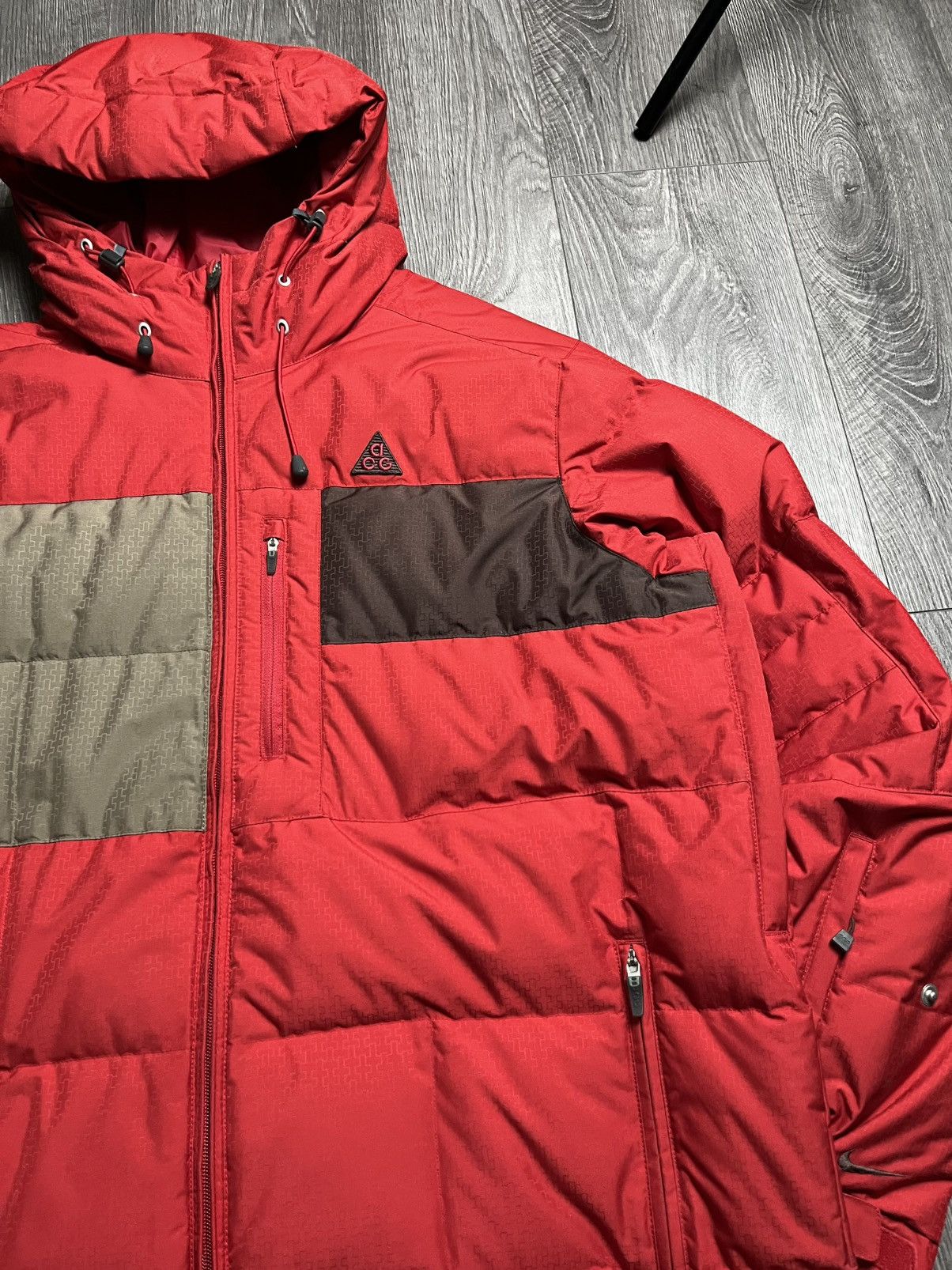 Nike ACG Vintage Nike ACG 550 Goose Down Puffer Jacket Red Gorpcore Size US XL / EU 56 / 4 - 3 Thumbnail