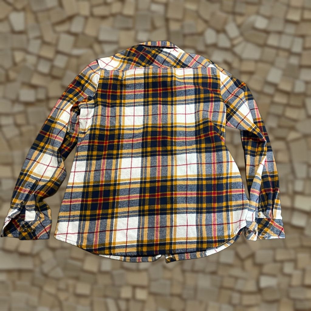 Vintage VINTAGE? No. Natural Reflections Shirt Women L Yellow Plaid Flannel Button-Up Reflective Nature 90s Size L / US 10 / IT 46 - 1 Thumbnail