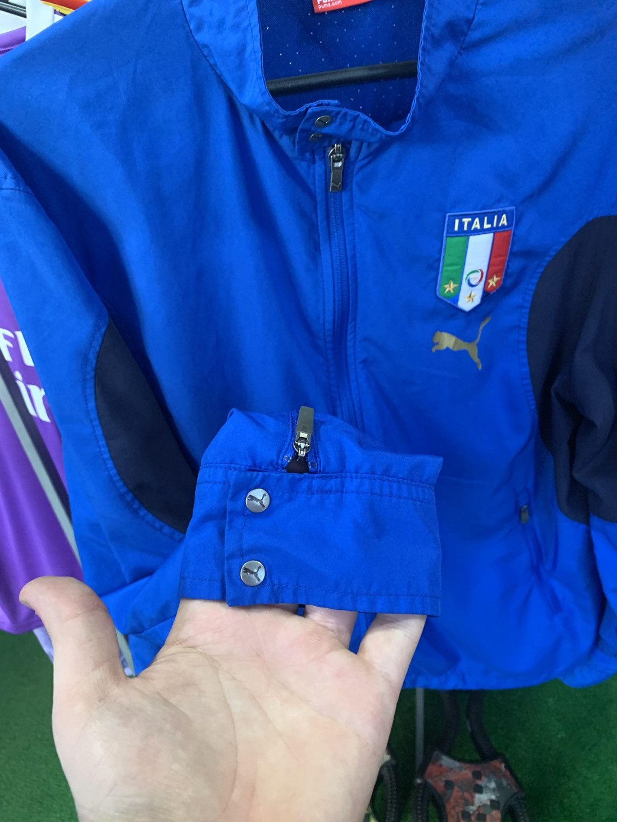 Puma Italy Football Training Jacket 2006 Vintage M Size Size US M / EU 48-50 / 2 - 6 Thumbnail