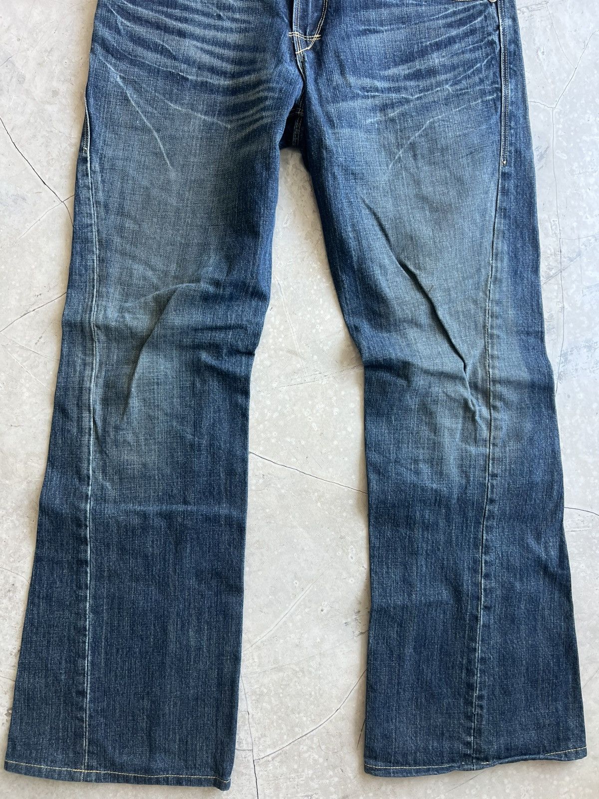 Levi's Vintage Levis Engineered Twisted Jeans Tag W32 Actual 33x30 Size US 32 / EU 48 - 4 Thumbnail
