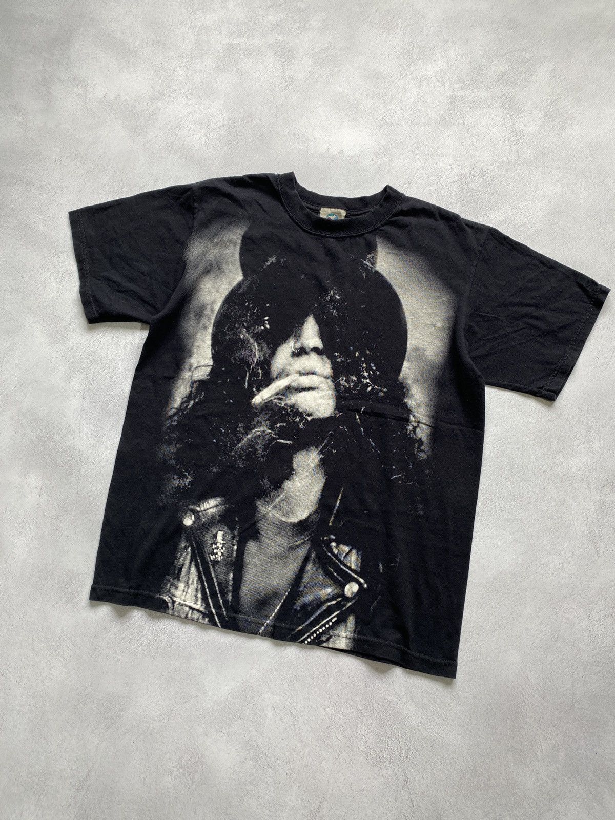Band Tees vintage liquid blue guns n roses 2004 merch Size US M / EU 48-50 / 2 - 2 Thumbnail