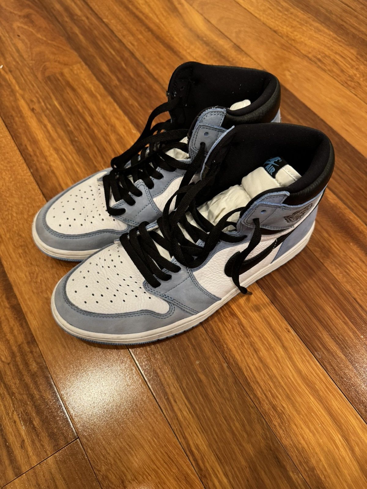 Nike Air Jordan 1 High Og University Blue Size US 10 / EU 43 - 3 Thumbnail