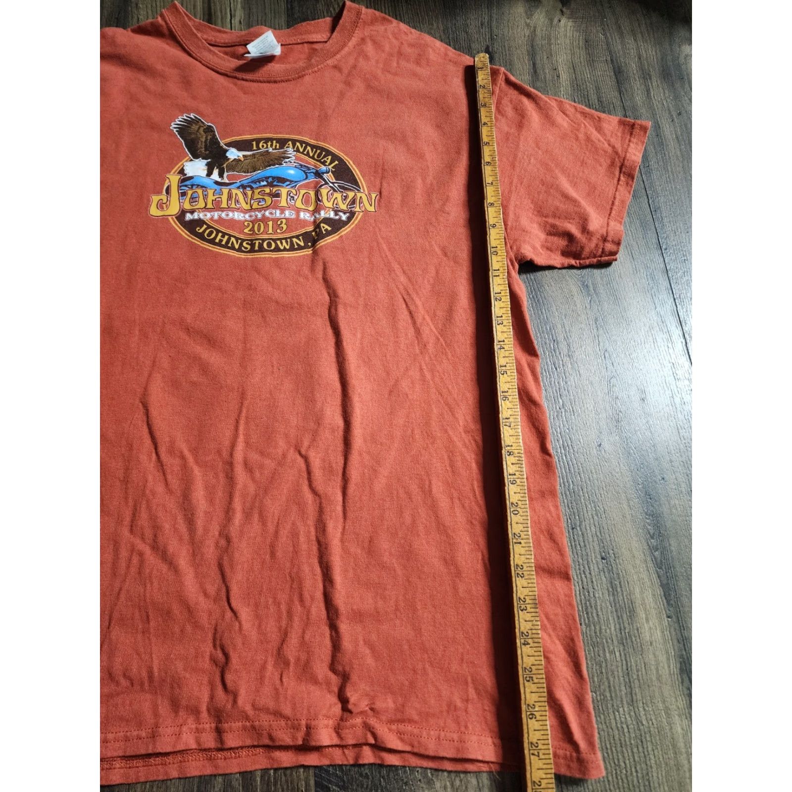 Gildan Mens T-Shirt L Gildan Orange Motorcycle Double-Sided 2013 Johnstown Bike Week Crew Neck Short Sleeve Vintage? No Size US L / EU 52-54 / 3 - 2 Thumbnail