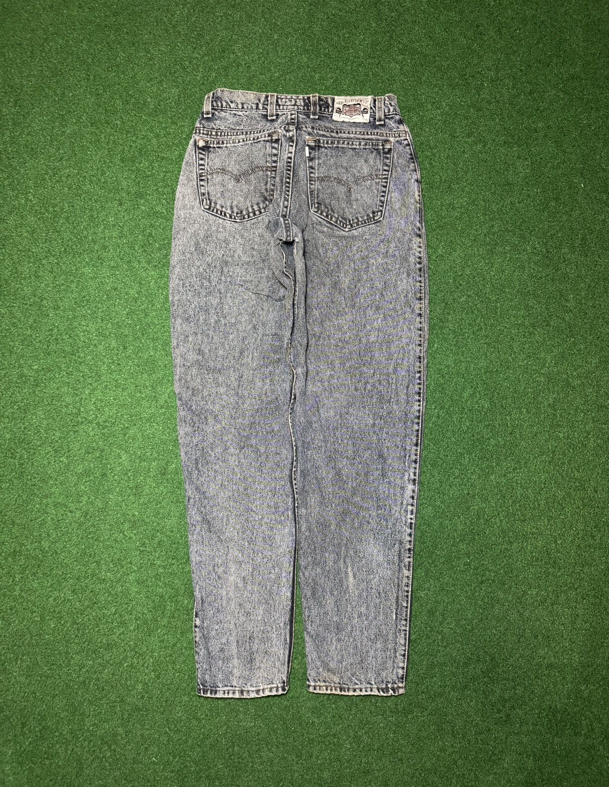 Levi's Vintage Clothing Vintage 90s Silvertab Levi’s Acid Wash Relaxed Taper Jeans Size US 30 / EU 46 - 1 Thumbnail