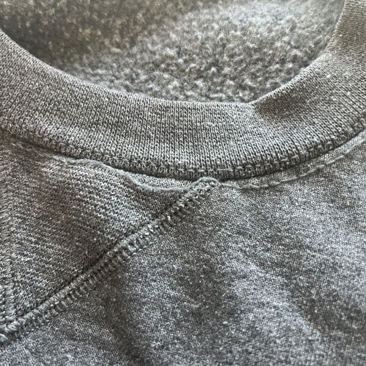 Starter Vintage Y2K Starter Crewneck Gray Sweatshirt Men's Size L Size US L / EU 52-54 / 3 - 5 Thumbnail