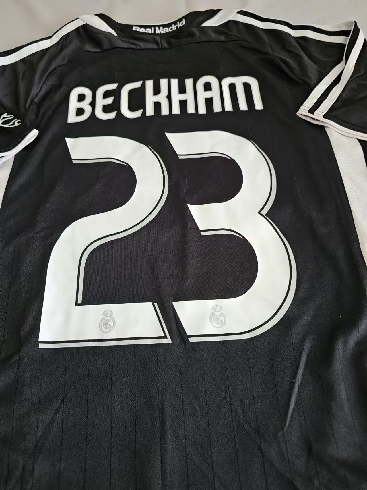Other 06 07 Real Madrid David Beckham Jersey Size US XL / EU 56 / 4 - 3 Thumbnail