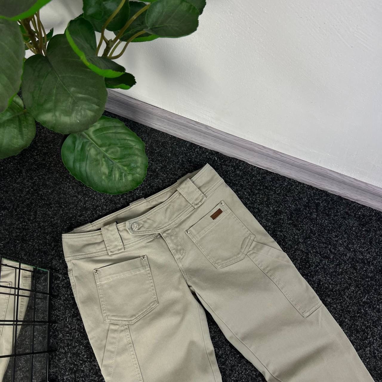 Gucci Women Gucci vintage pants avant garde luxury Size 27" / US 4 / IT 40 - 4 Thumbnail