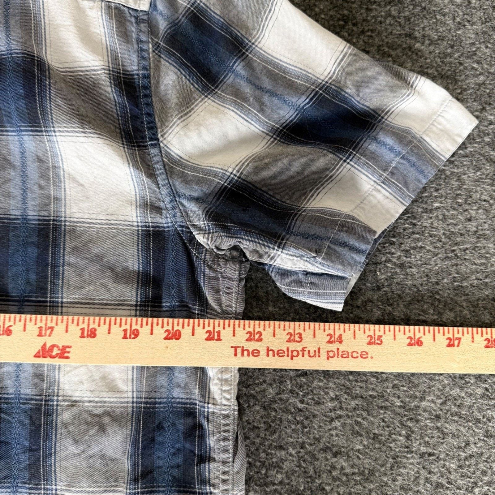 Tommy Bahama Tommy Bahama Shirt Mens Large Blue Plaid Short Sleeve Size US L / EU 52-54 / 3 - 6 Thumbnail