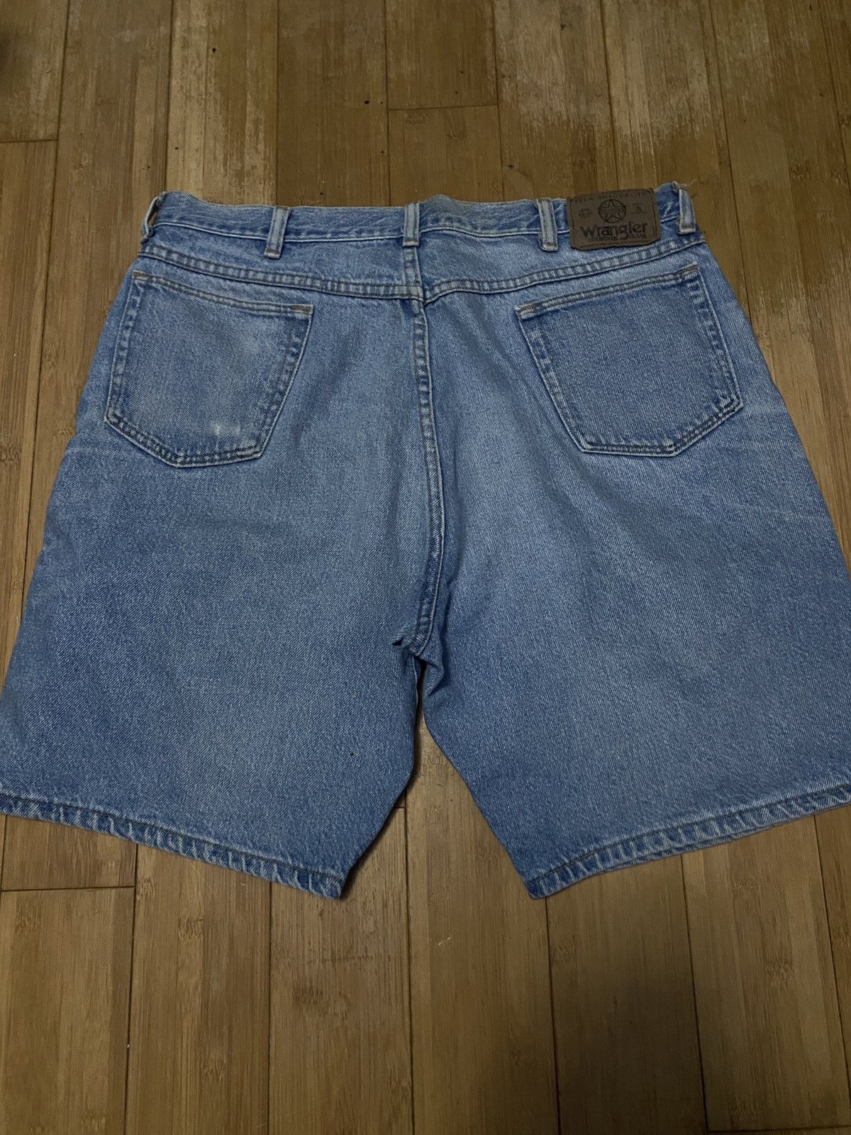 Wrangler Baggy Wrangler Jorts Size US 35 - 1 Thumbnail
