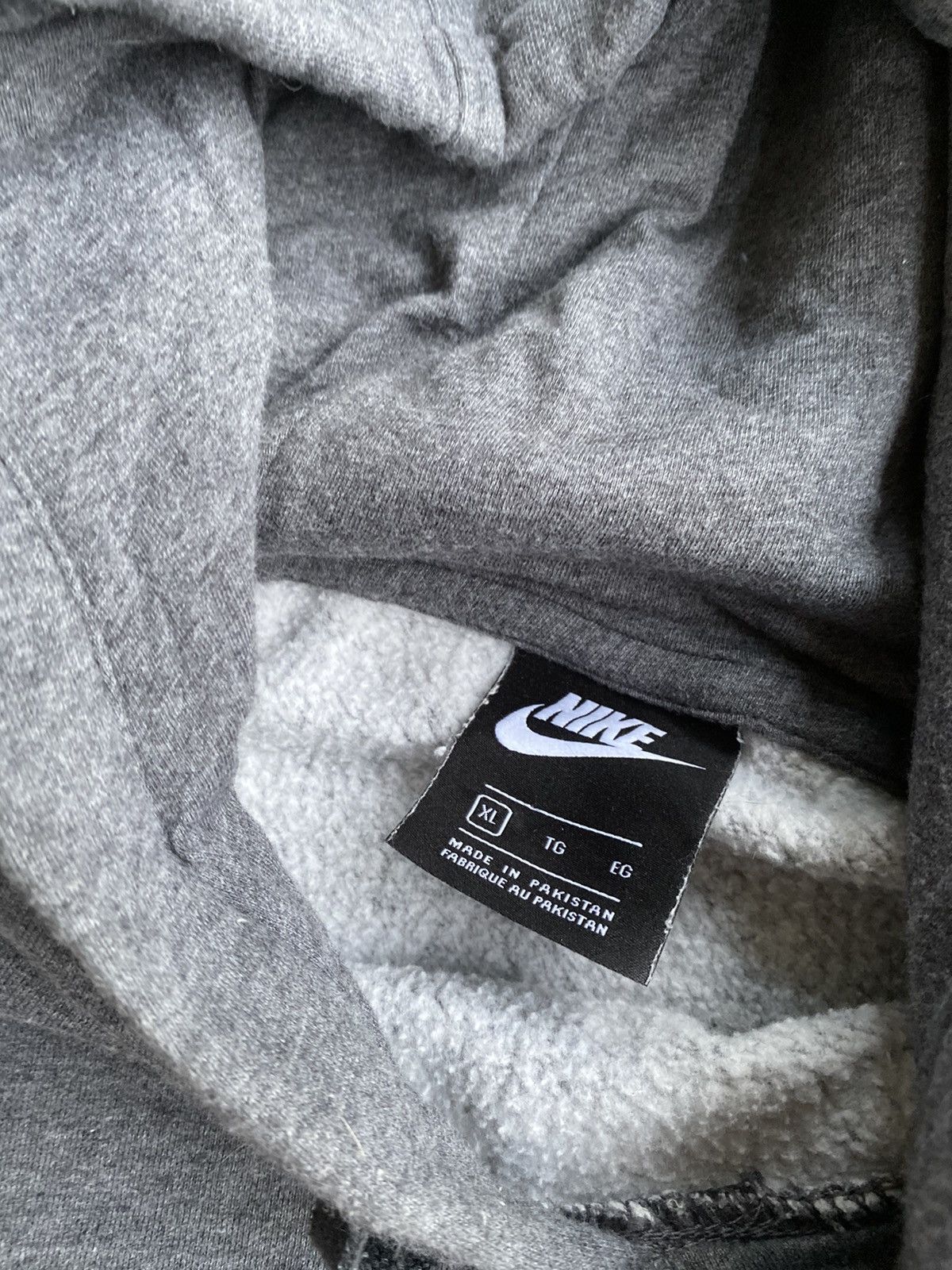 Nike × Vintage Vintage Y2K Nike Grey Hoodie Sweatshirt Size US XL / EU 56 / 4 - 4 Thumbnail