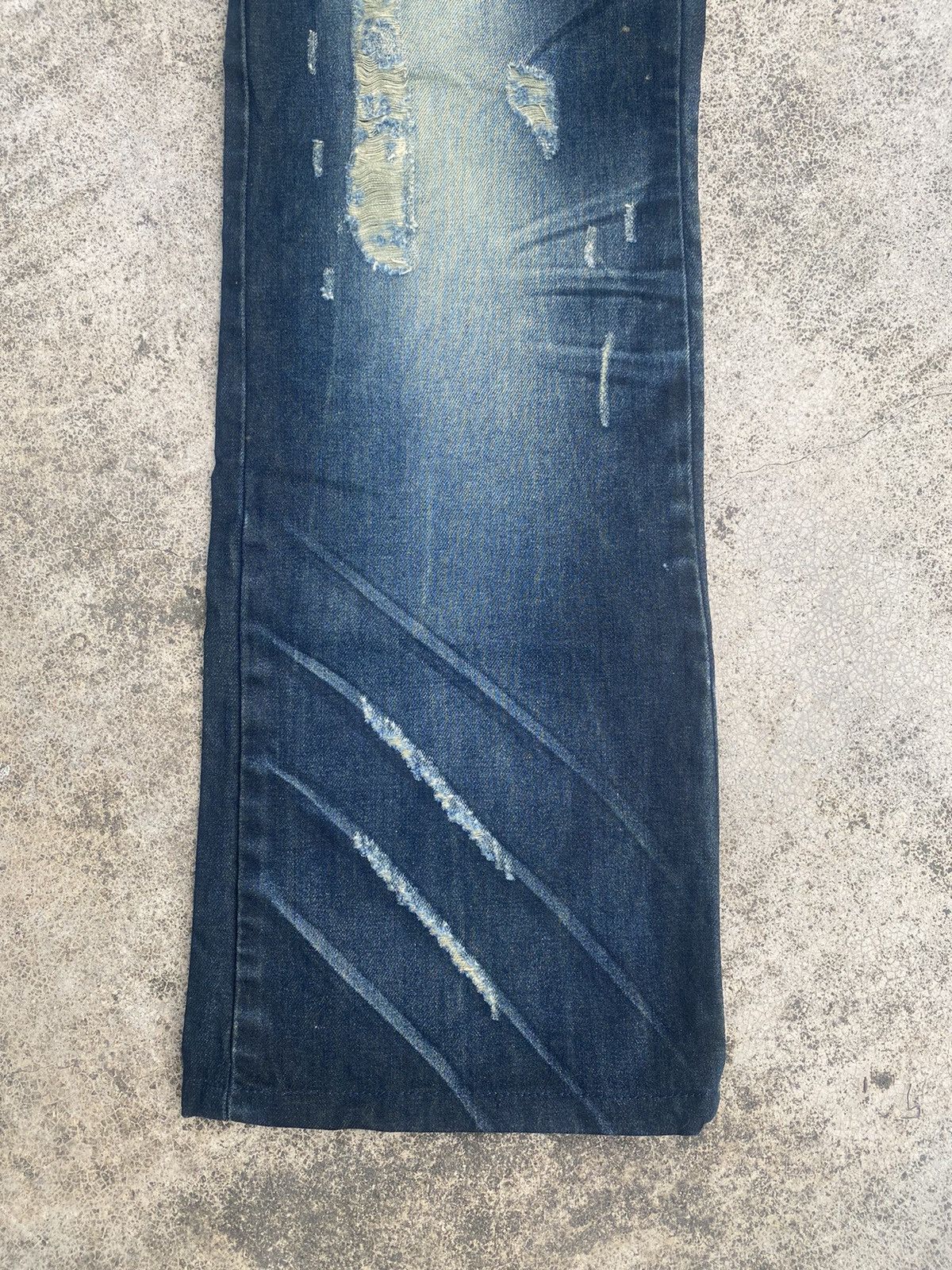 If Six Was Nine × Japanese Brand Flare Jeans Vice Fairy Clawmark Patches Studded Size US 32 / EU 48 - 4 Thumbnail