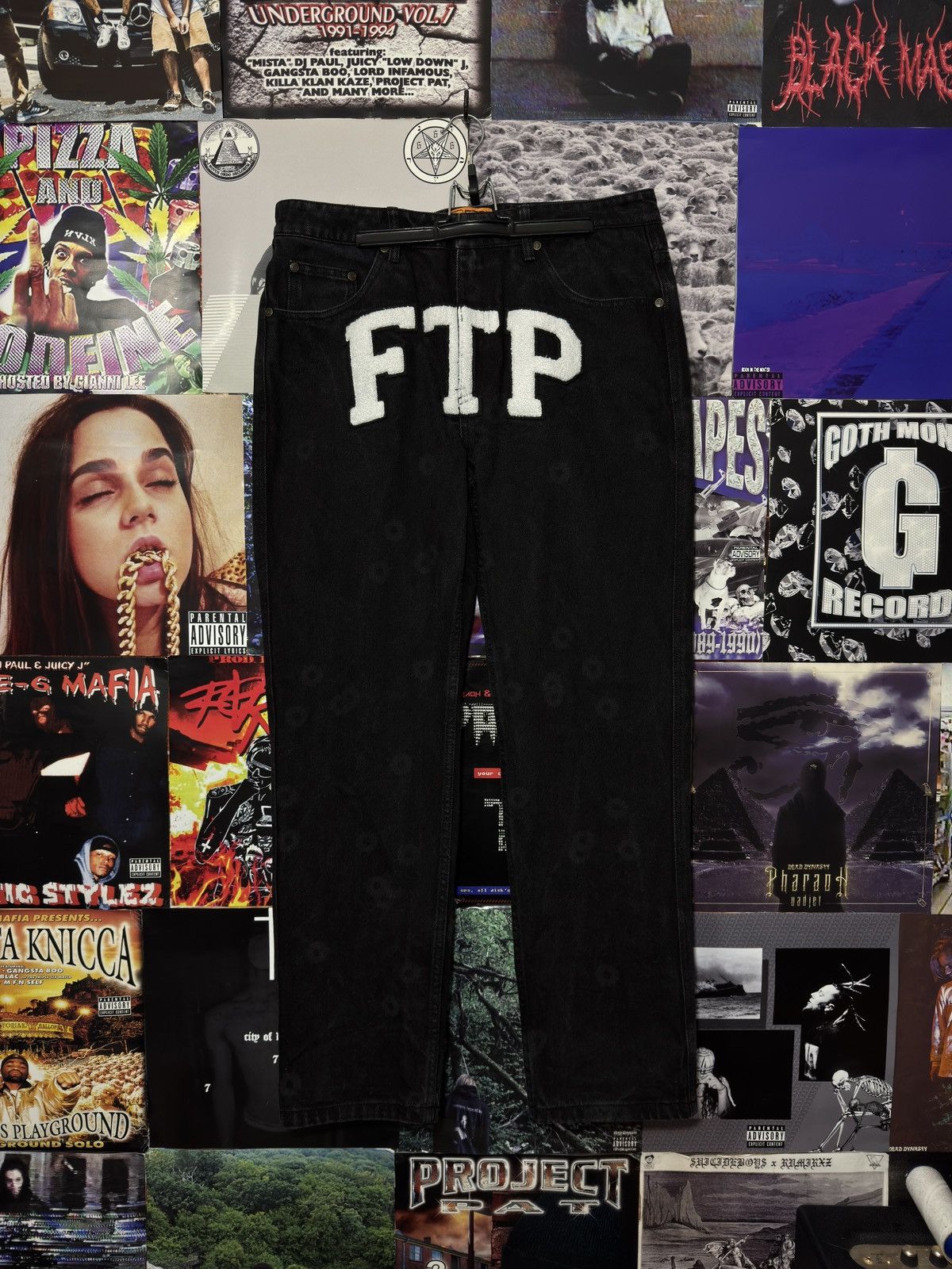 Fuck The Population FTP Bullet Hole Jeans Size US 32 / EU 48 - 1 Thumbnail