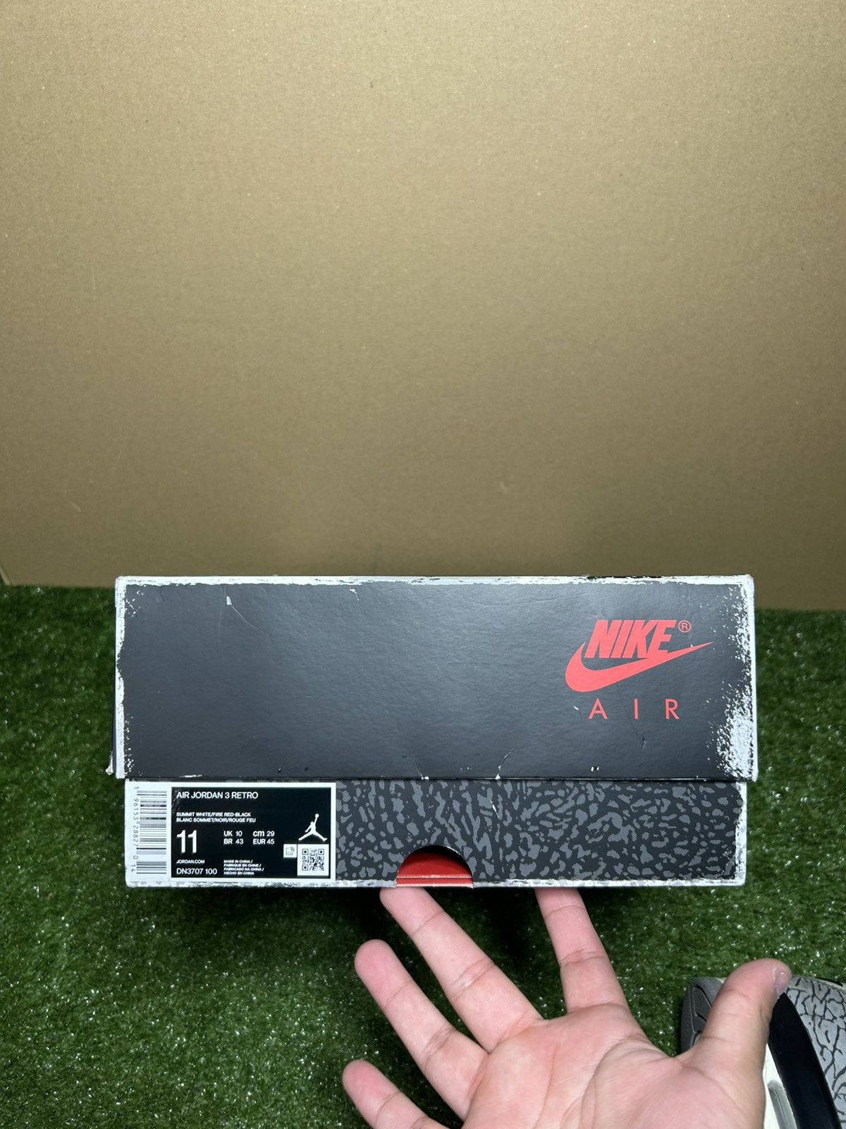 Jordan Brand Jordan 3 white cement reimagine Size US 11 / EU 44 - 11 Thumbnail