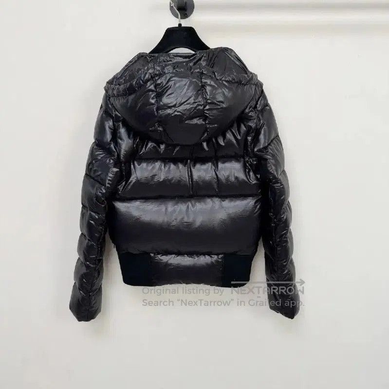 Fendi Fendi Black Women's Down Jacket for Winter . Size S / US 4 / IT 40 - 2 Thumbnail