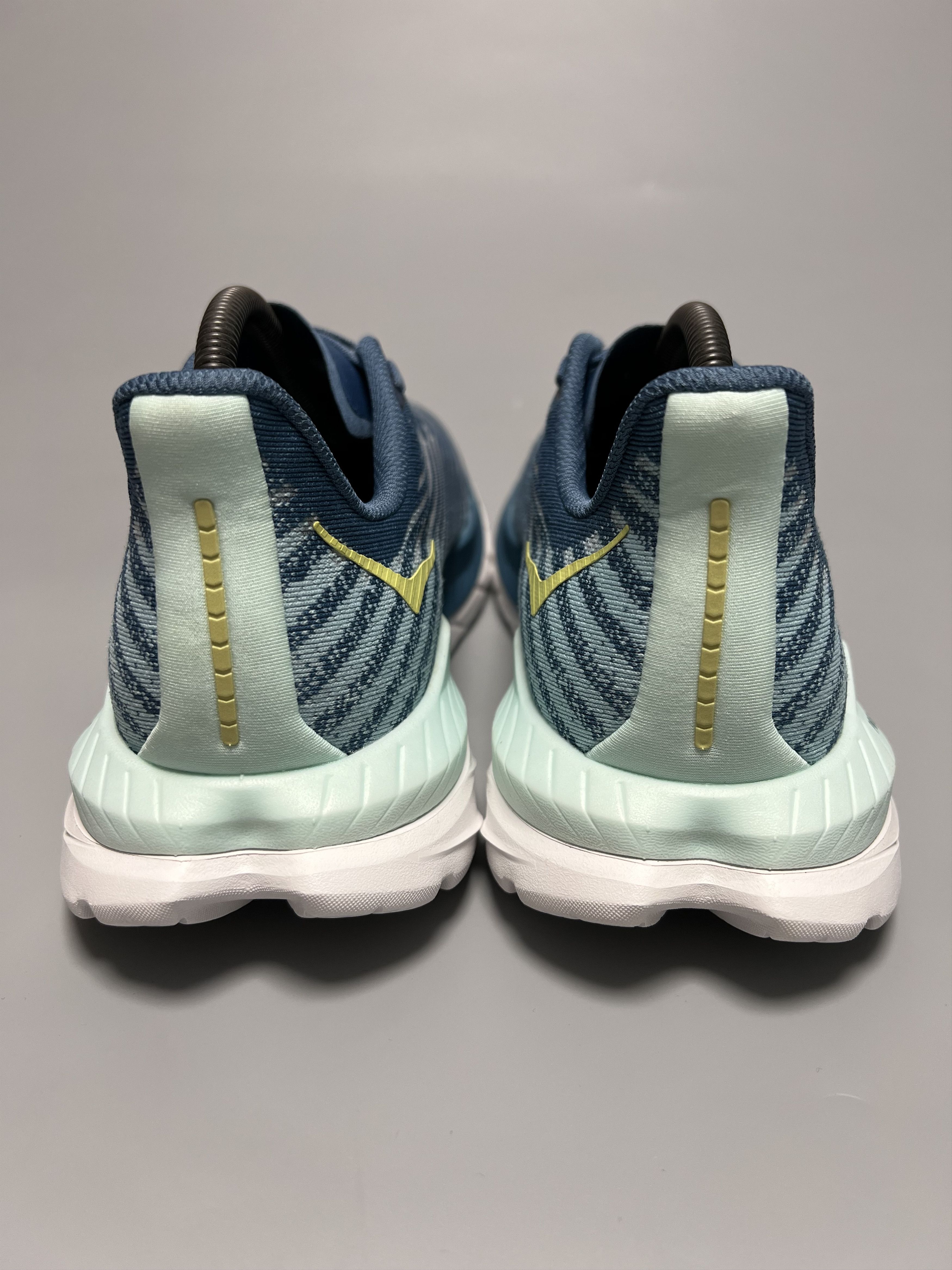 Hoka 10.5D Hoka One One Mach 5 Men's Running Shoes Walking Gym Size US 10.5 / EU 43-44 - 3 Thumbnail