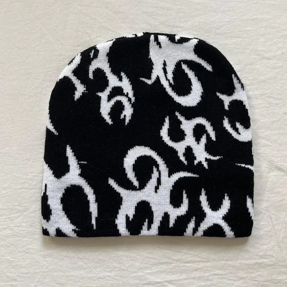 Vintage y2k 2000s grunge punk black white unique fire design beanie Size ONE SIZE - 6 Thumbnail
