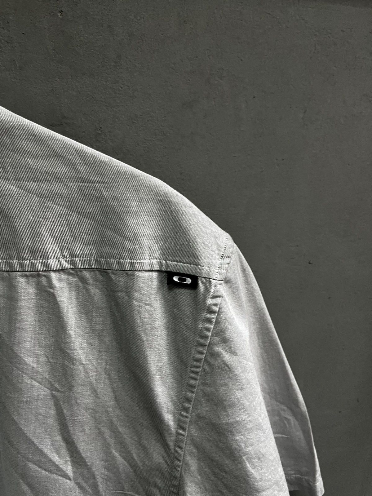 Oakley × Vintage Oakley shirt vintage Size US L / EU 52-54 / 3 - 8 Thumbnail