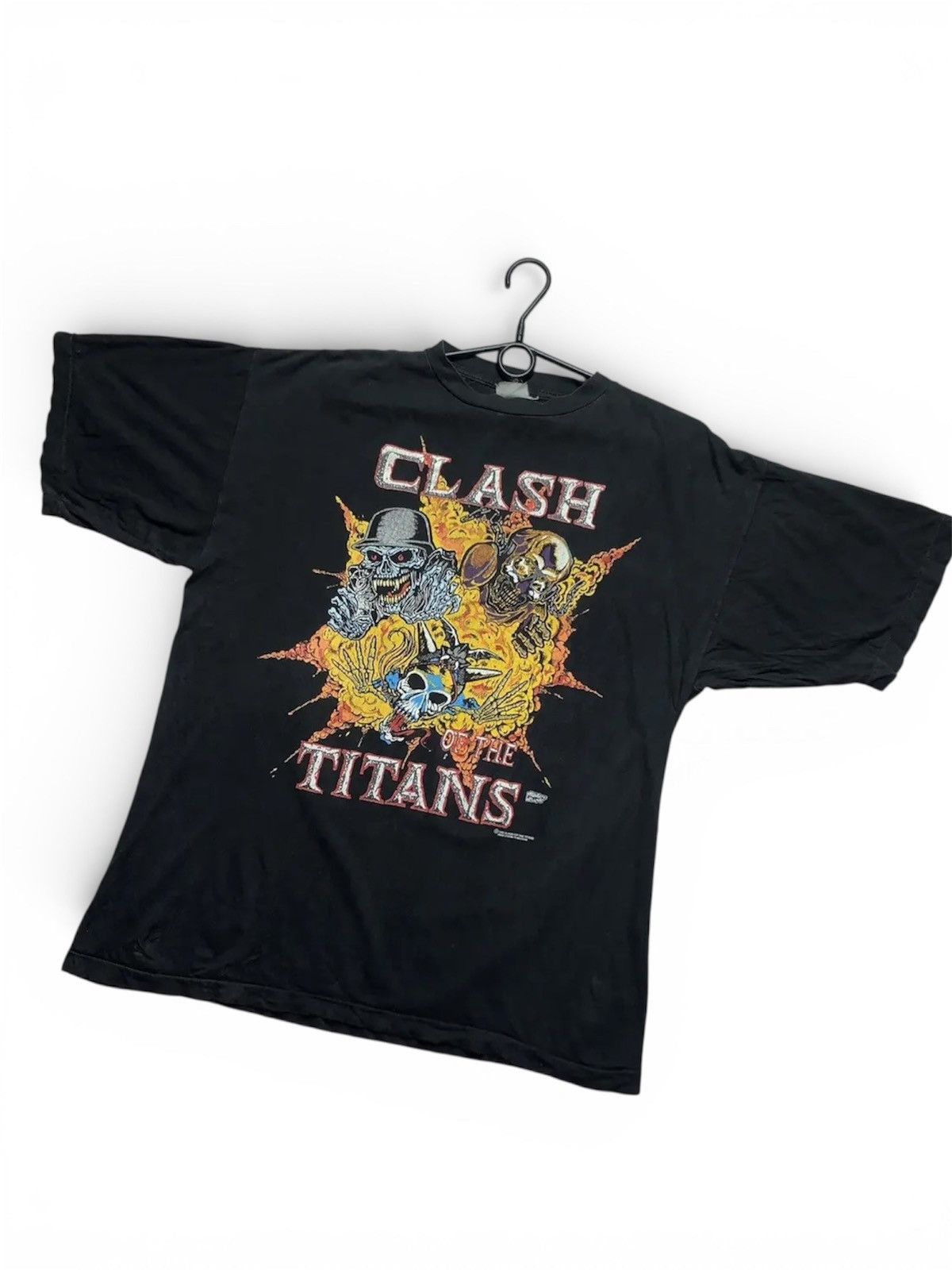 Band Tees Vintage Clash of the Titans Tour Tee 1990 European Tour rare Size US L / EU 52-54 / 3 - 1 Thumbnail
