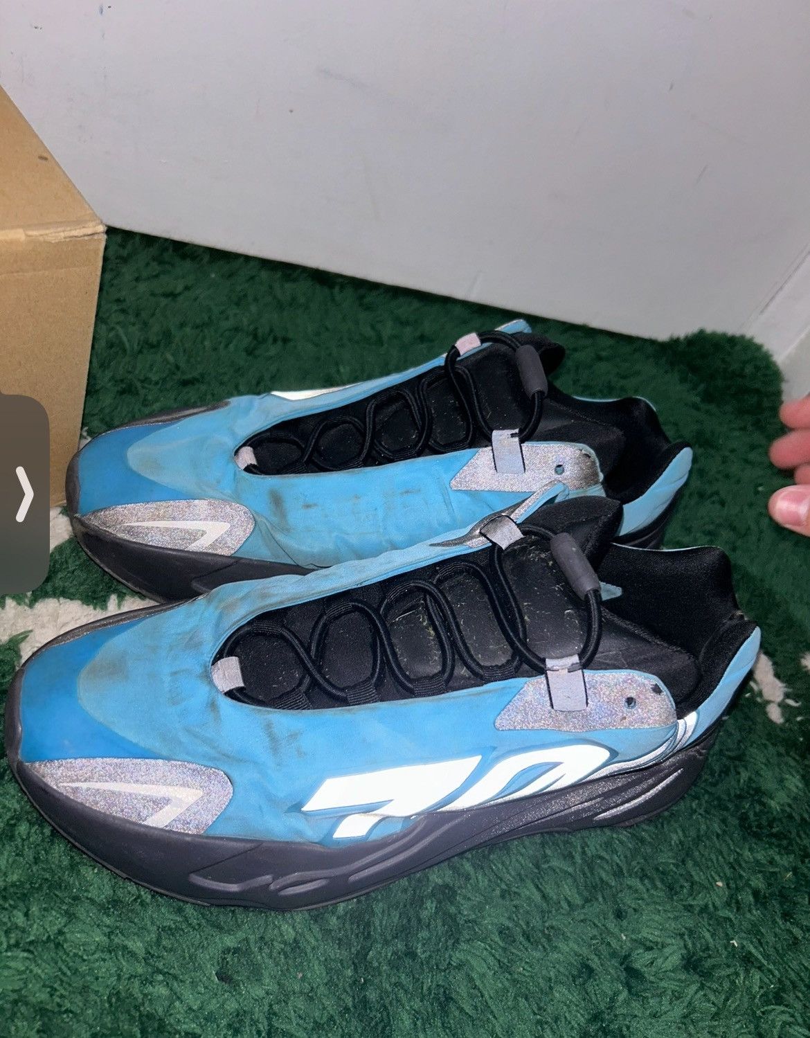 Adidas Size 10.5 - adidas Yeezy Boost 700 MNVN Bright Cyan Size US 10.5 / EU 43-44 - 7 Thumbnail
