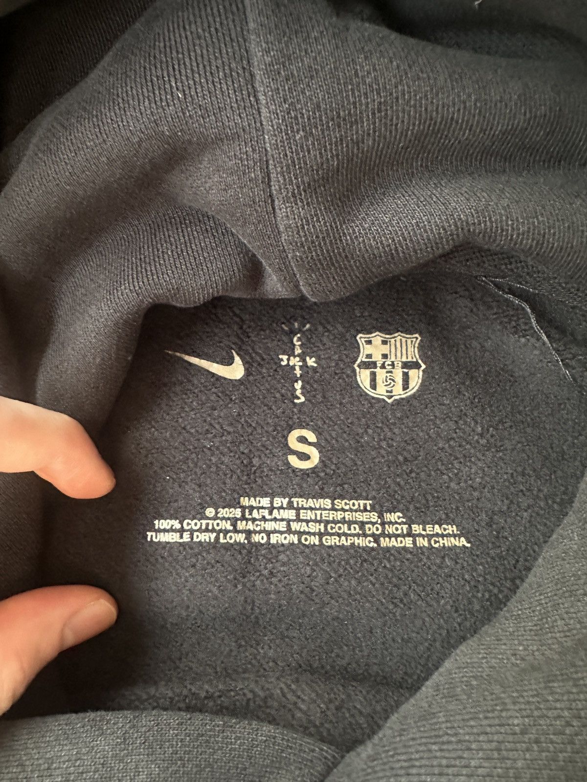 Nike × Travis Scott Travis scott x Nike x FC Barcelona - Spray Logo Hoodie Size US S / EU 44-46 / 1 - 5 Thumbnail