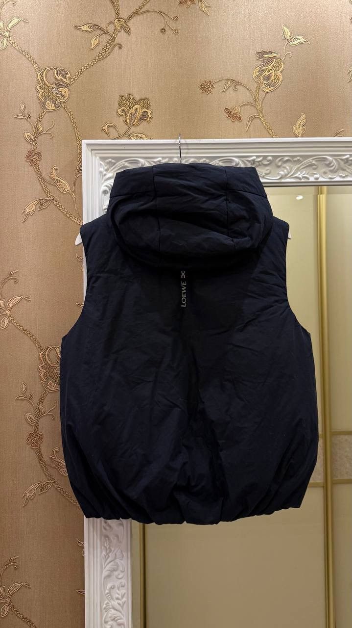 Loewe × On Loewe x On Logo Technical Puffer Vest Size XS / US 0-2 / IT 36-38 - 4 Thumbnail