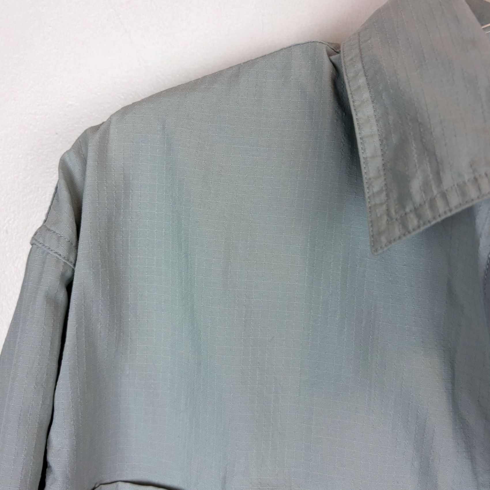 Vintage L L Bean Womens Medium Button Up Shirt Traveler Roll Tab Rip Stop Camping Hiking Size M / US 6-8 / IT 42-44 - 4 Thumbnail