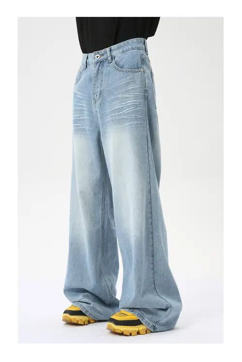 Other Washed creased distressed light blue jeans Size US 32 / EU 48 - 4 Thumbnail