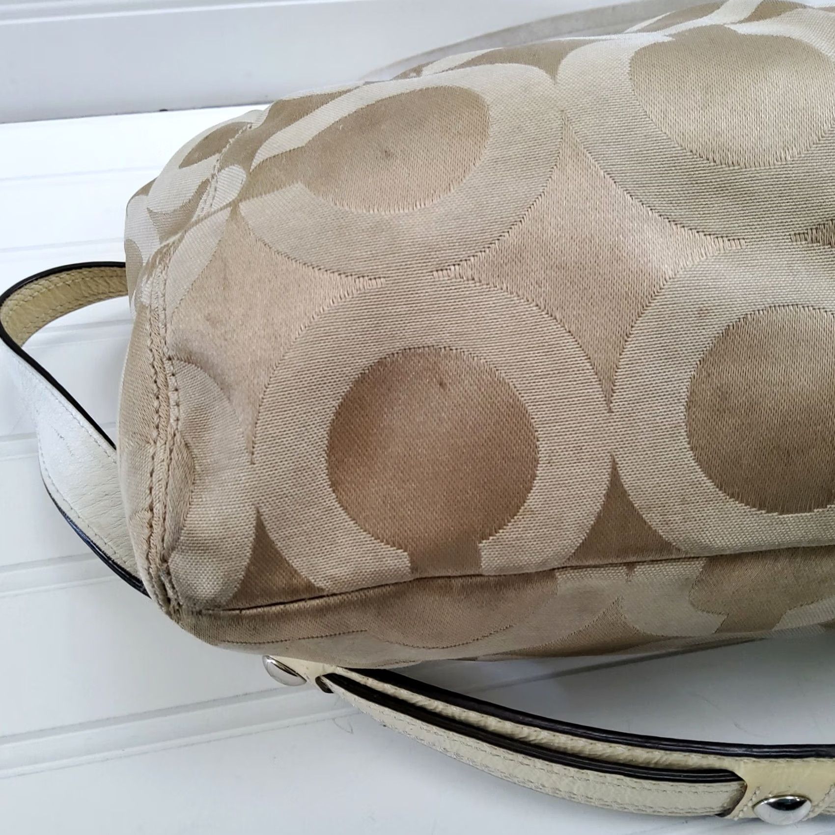 Coach Coach Signature Patent Trim Crossbody Shoulder Handbag Purse Size ONE SIZE - 7 Thumbnail