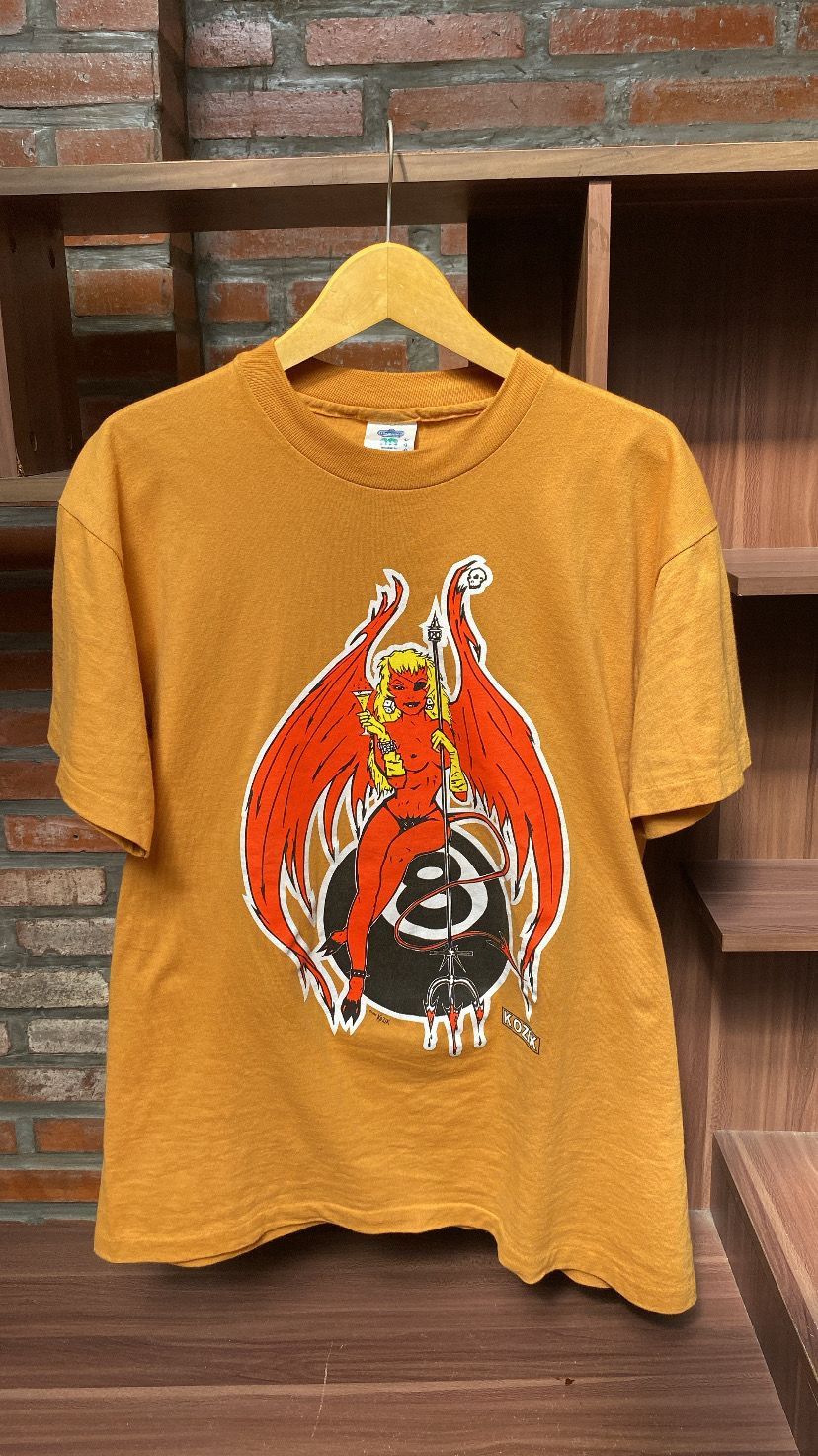 Vintage Vintage 90s Frank Kozik Shirt 1995 Sexy Devil 8 Ball Size L Size US L / EU 52-54 / 3 - 2 Thumbnail