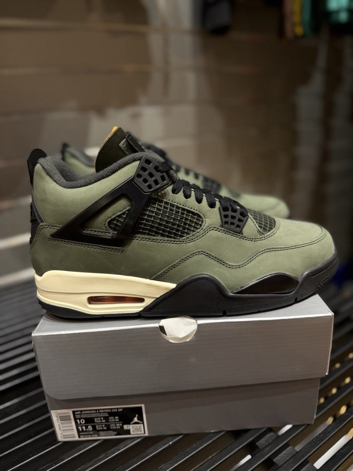 Jordan Brand Air Jordan 4 Undefeated 2025 Size 10 Men’s (IB1519 200) Size US 10 / EU 43 - 4 Thumbnail