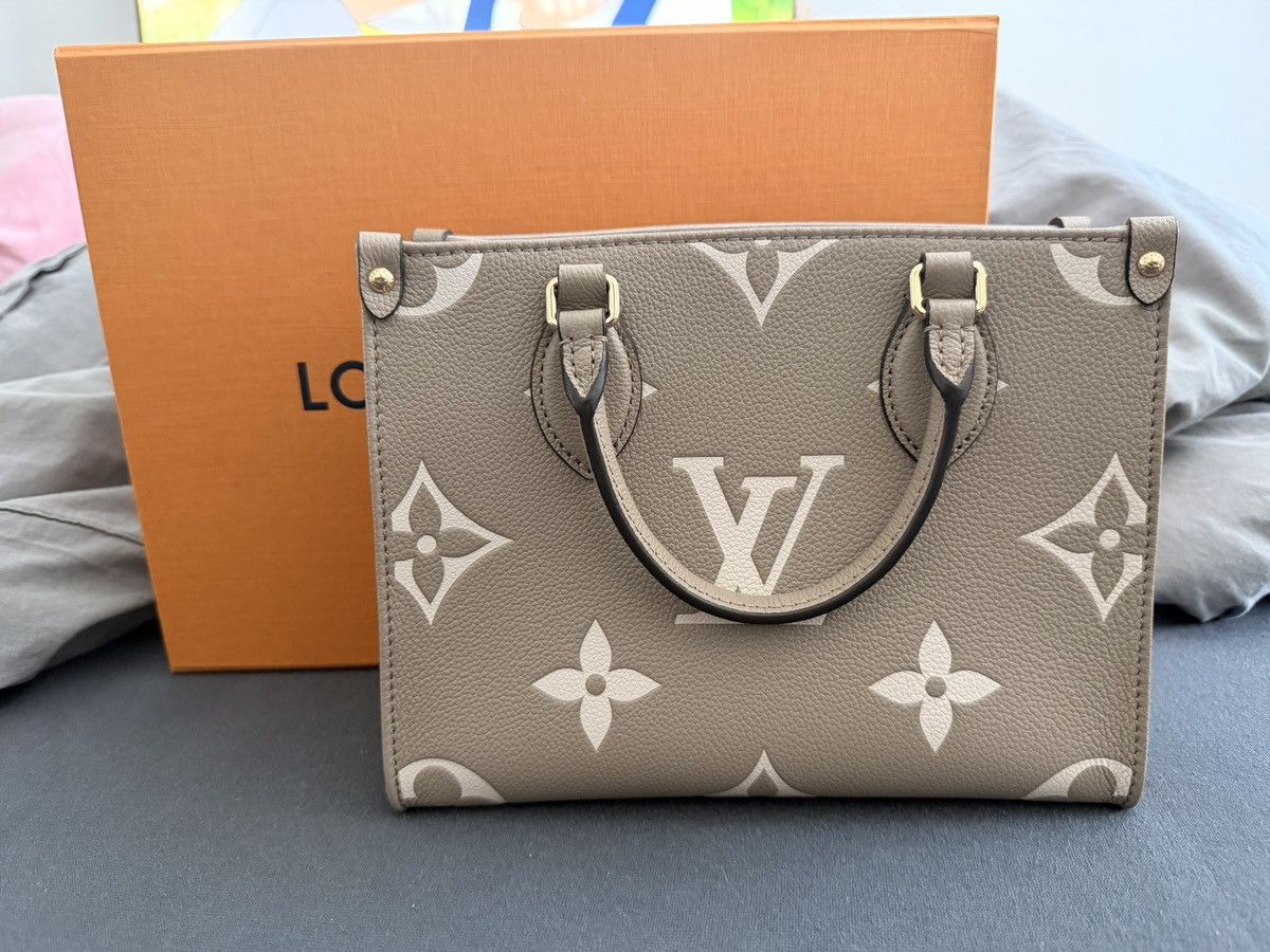 Louis Vuitton Louis Vuitton Bag Size ONE SIZE - 1 Thumbnail