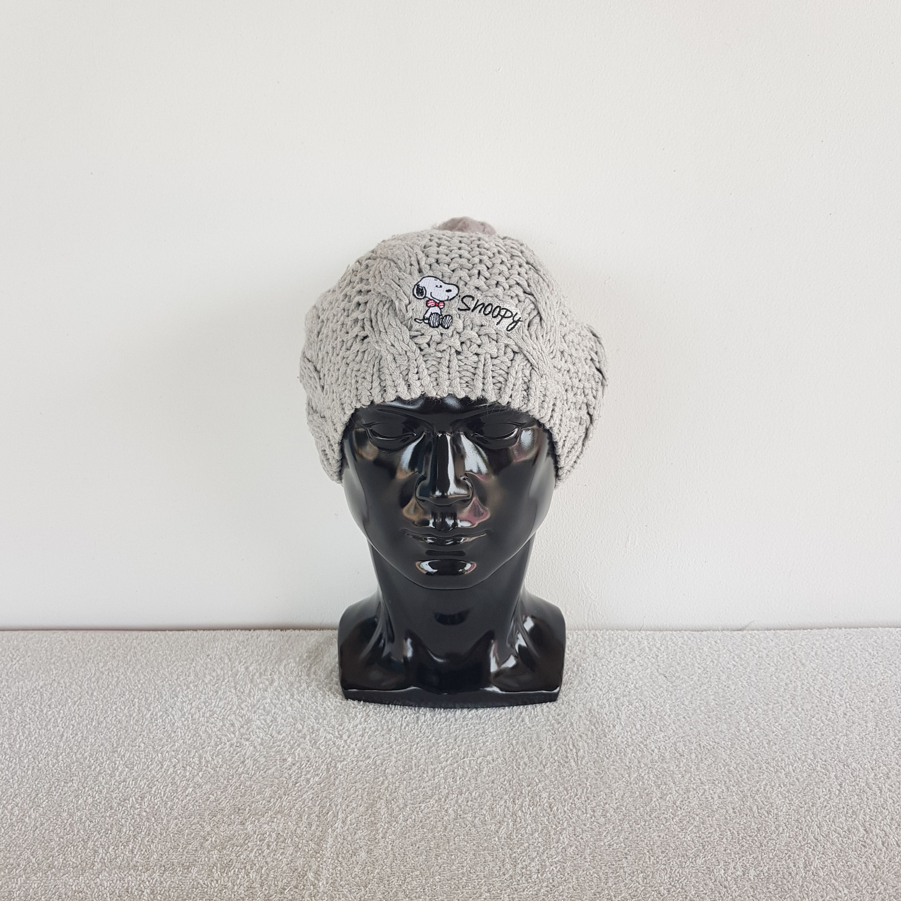 Peanuts Vintage Snoopy Beanie Fair Isle Ribbed Knit Snow Caps Hats. Size ONE SIZE - 2 Thumbnail
