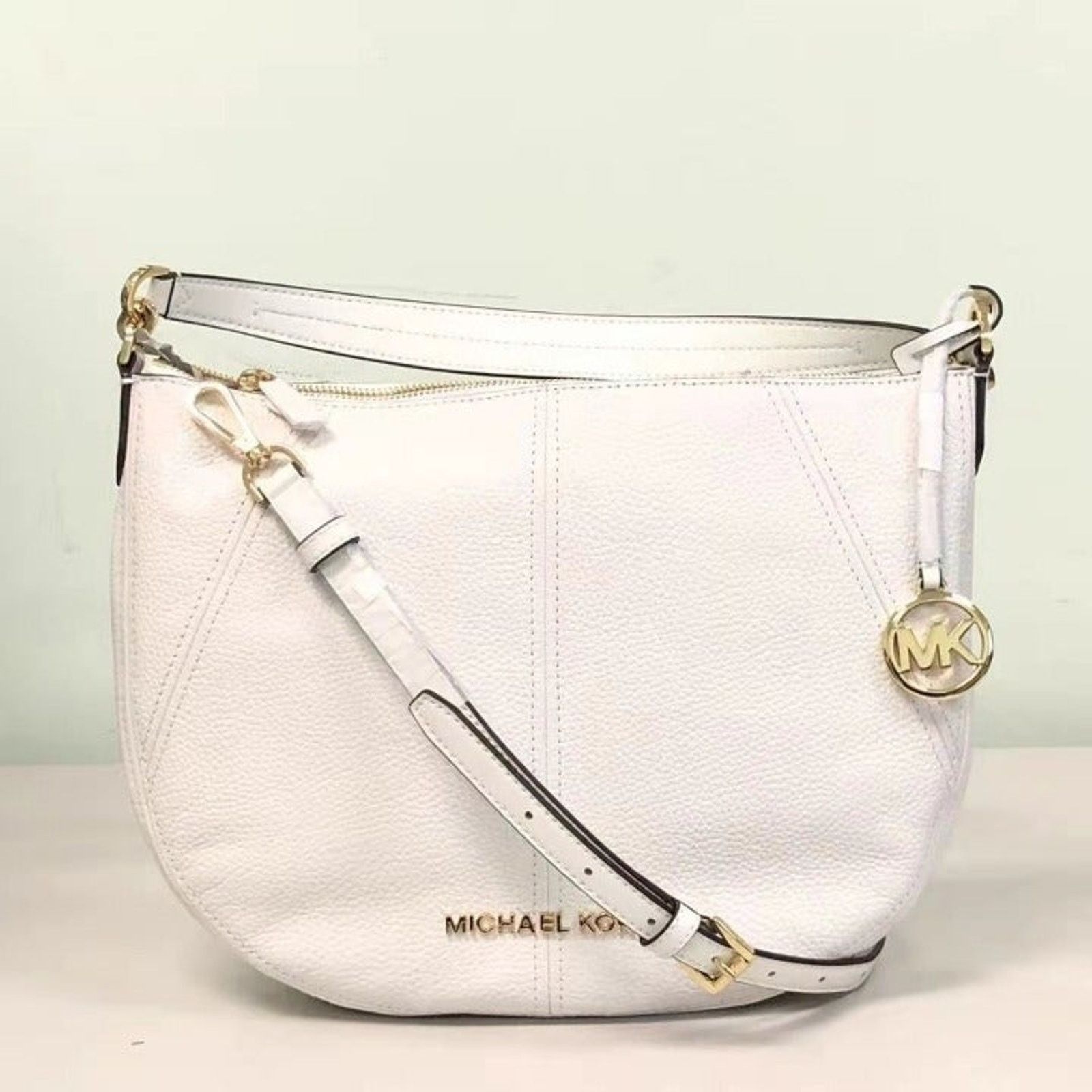 Michael Kors Bedford Medium Shoulder Bag Bags Luggage