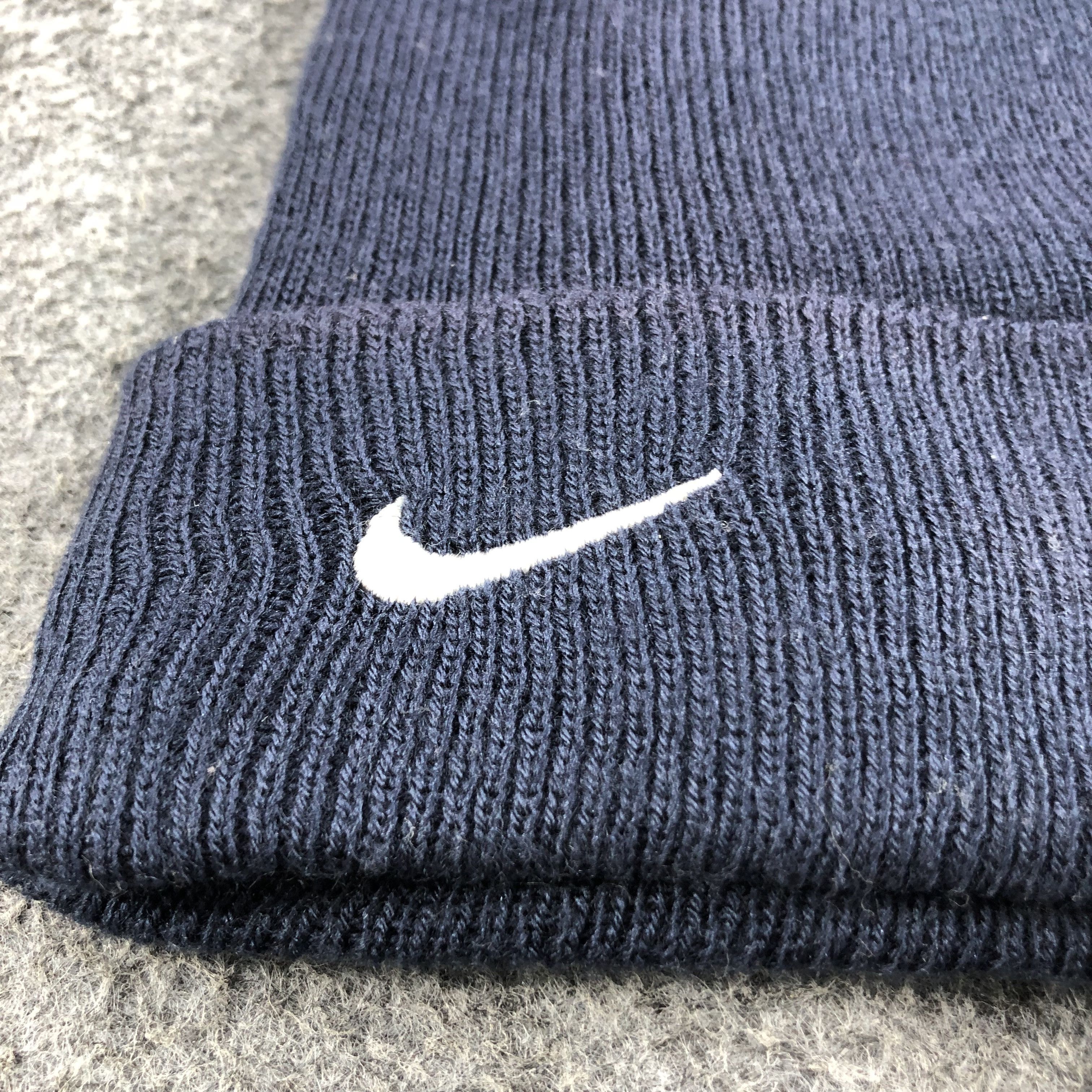 Nike Nike Swoosh Fisherman Beanie Snowcap Snow Hat B304 Size ONE SIZE - 4 Thumbnail