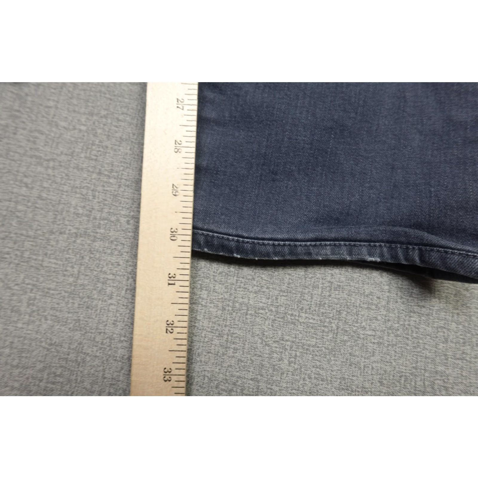 Denime AG Adriano Goldschmied Jeans Mens 33x31 The Graduate Tailored Leg Gray Denim 5-Pocket Stretch Zip Fly Regular Rise Straight Shirt? Size US 33 - 5 Thumbnail