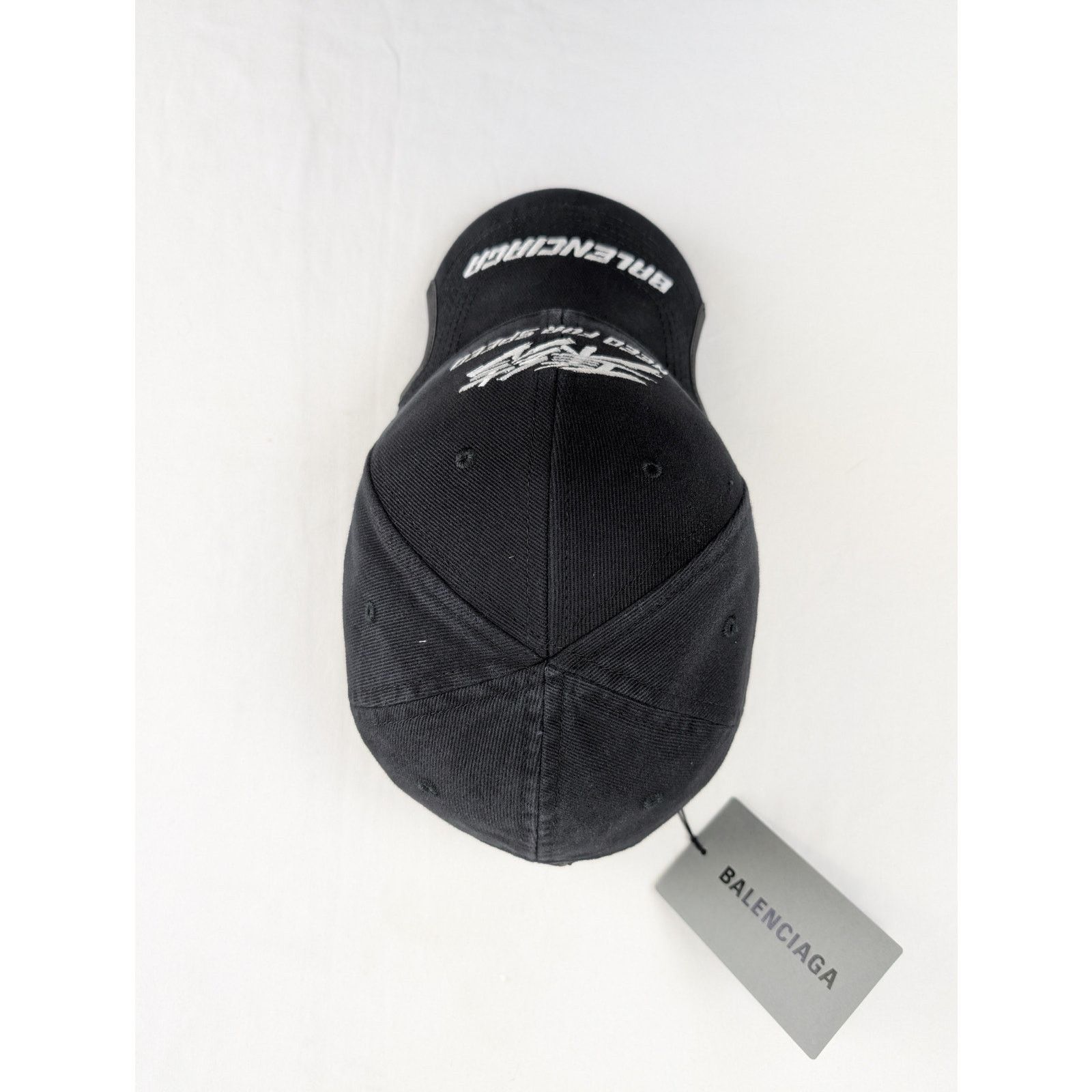 Balenciaga o1rshd1 Size: M / Cap / Hat in Black Size ONE SIZE - 6 Thumbnail