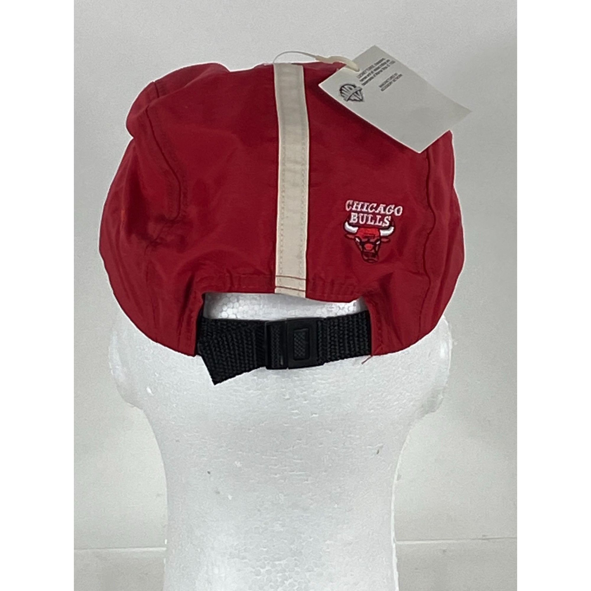 Vintage Vintage Looney Tunes NBA Chicago Bulls Tazmanian Devil 5-Pan Size ONE SIZE - 4 Thumbnail