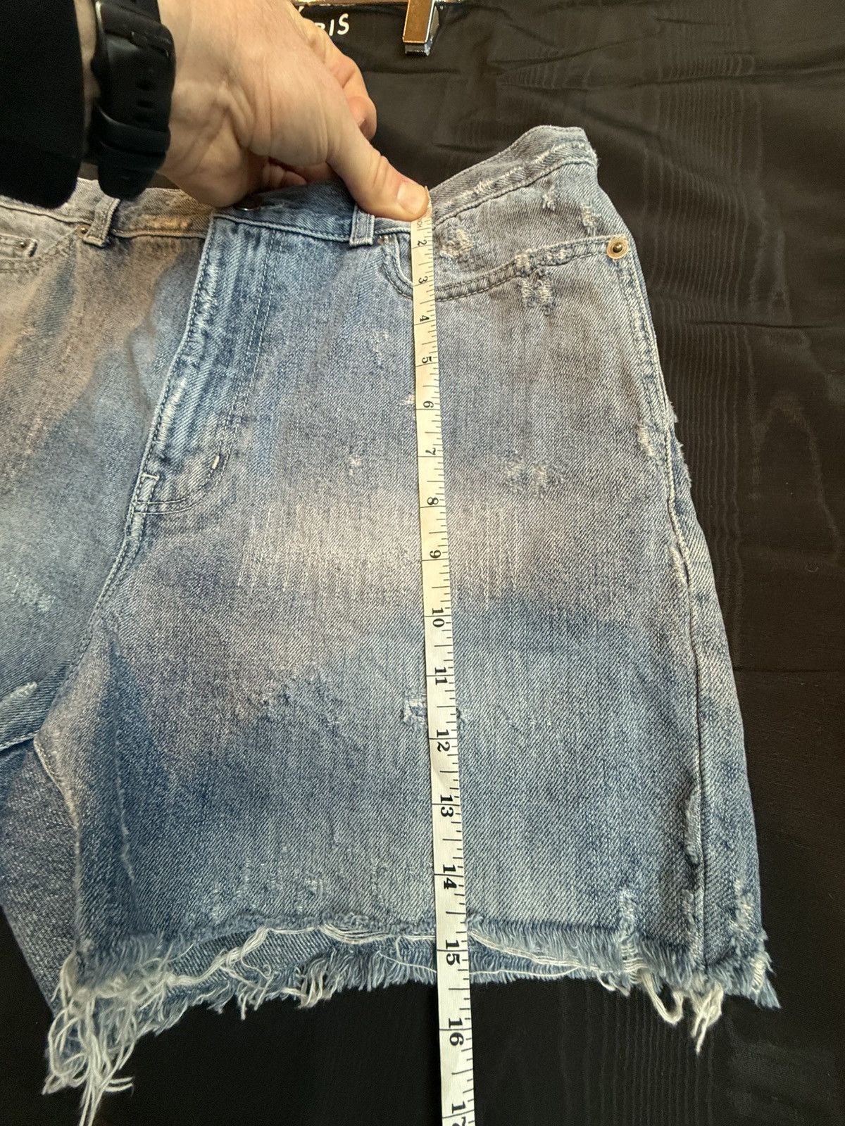 Saint Laurent Paris SS21 Saint Laurent hoochie daddy denim shorts 31 raw hem Size US 31 - 4 Thumbnail