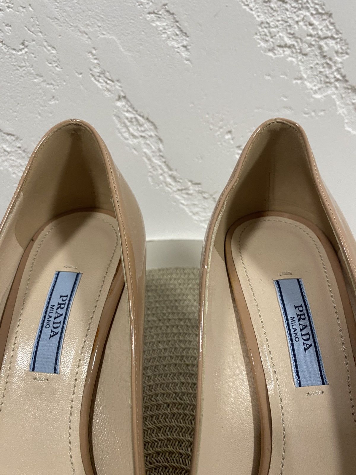 Prada Prada Beige Patent Leather Heels Size: 37.5 Size US 7.5 / IT 37.5 - 4 Thumbnail