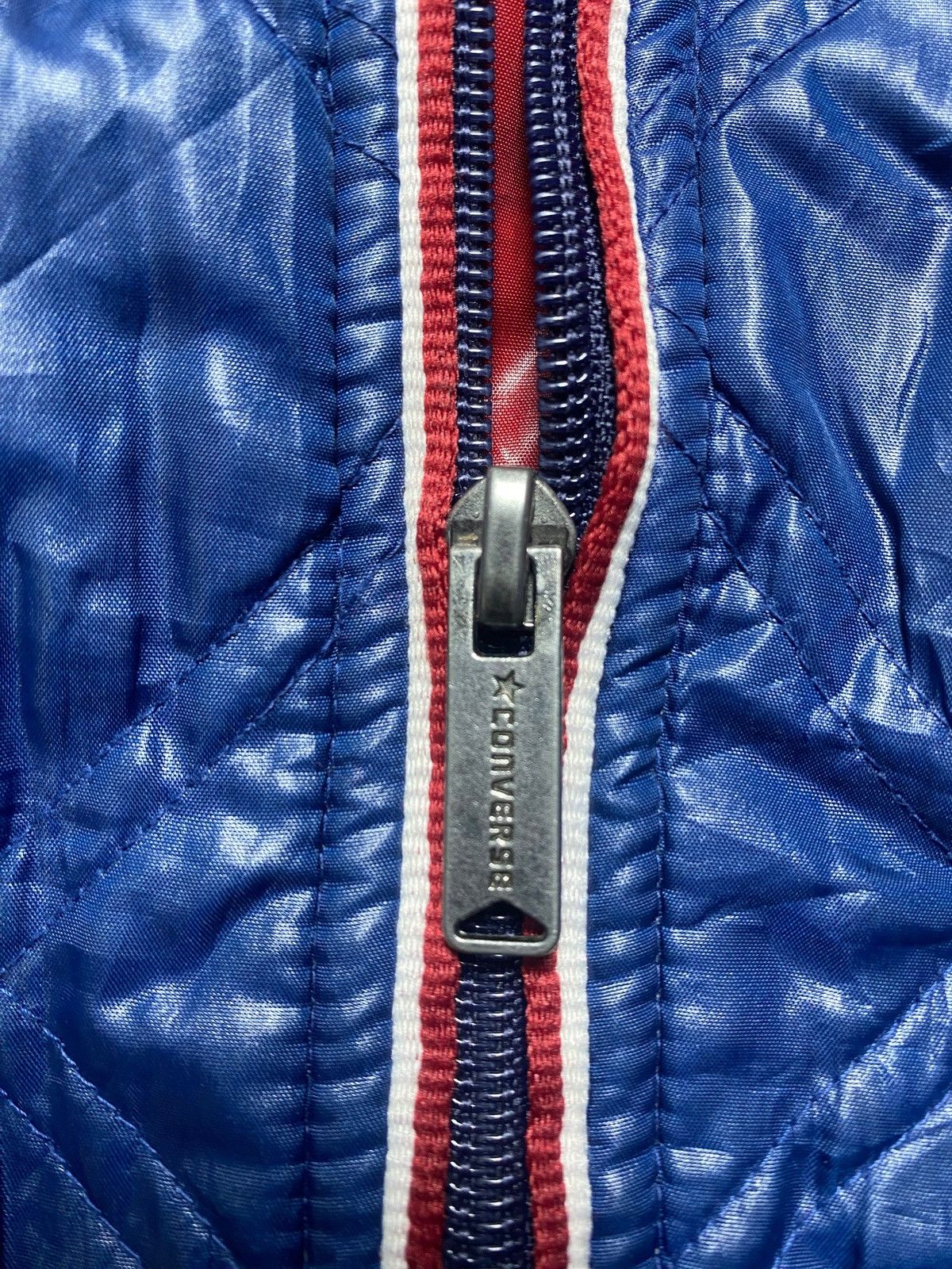 Converse VINTAGE CONVERSE PUFFER JACKET ZIPPER HOODIE Size US L / EU 52-54 / 3 - 5 Thumbnail