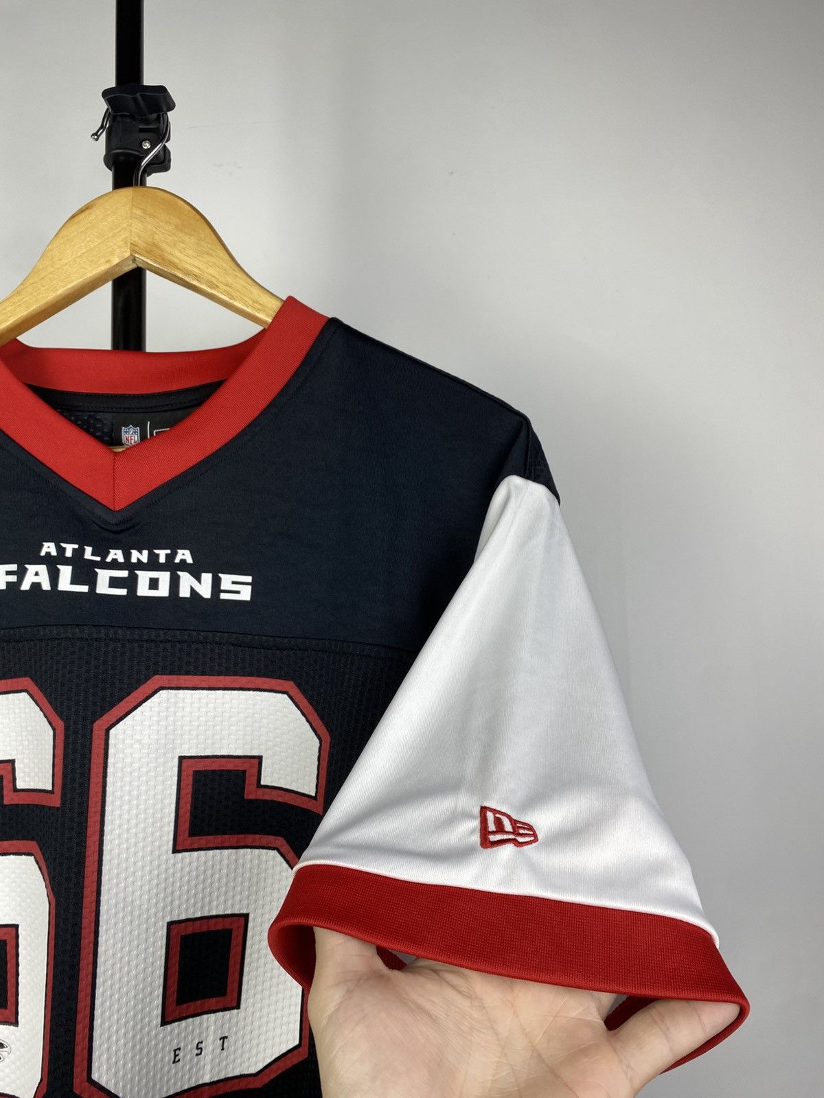 NFL × Vintage 00s NFL New Era Team Atlanta Falcons #66 Jersey T shirt Size US L / EU 52-54 / 3 - 4 Thumbnail