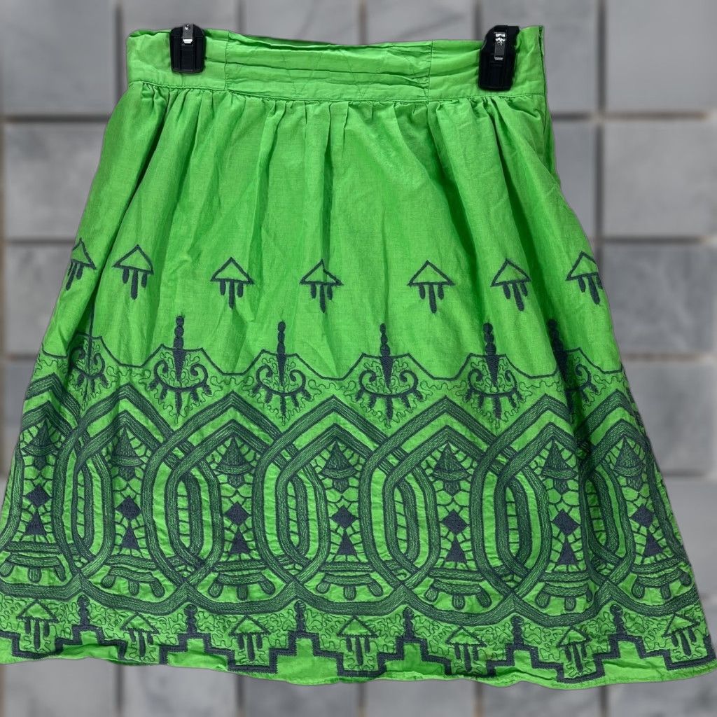 Vintage VINTAGE Downeast Skirt M Green Gray Embroidered Bohemian Paisley A-Line Knee Length Cotton Women Size 32" / US 10 / IT 46 - 1 Thumbnail