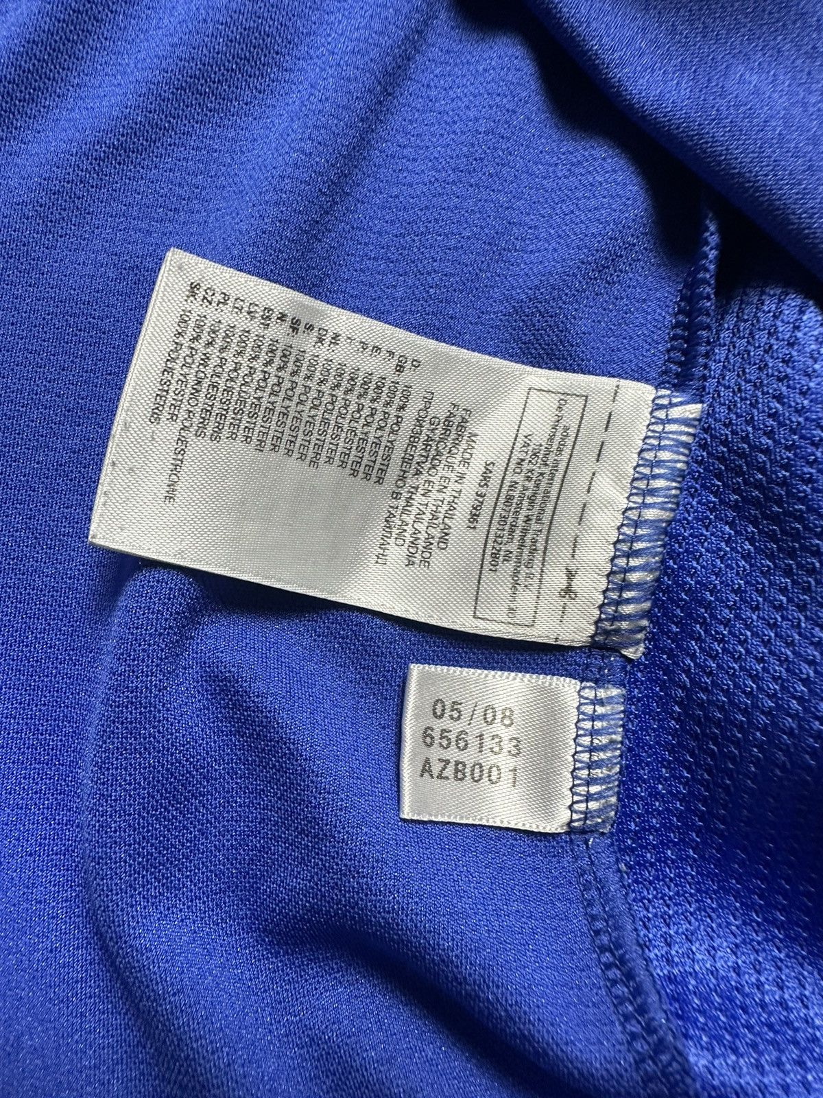 Adidas × Chelsea Soccer × Vintage Vintage adidas Chelsea soccer jersey size L Size US L / EU 52-54 / 3 - 9 Thumbnail