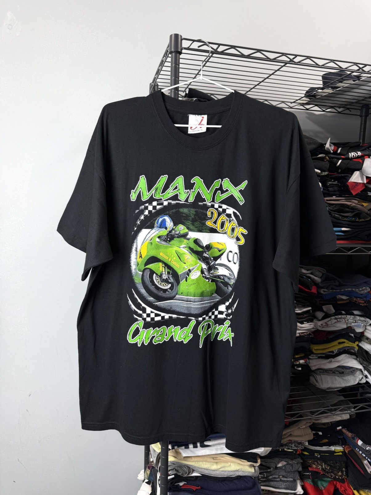 Vintage Vintage 2005 Kawasaki Ninja Racing T Shirt Manx Grand Prix Size US XL / EU 56 / 4 - 1 Thumbnail