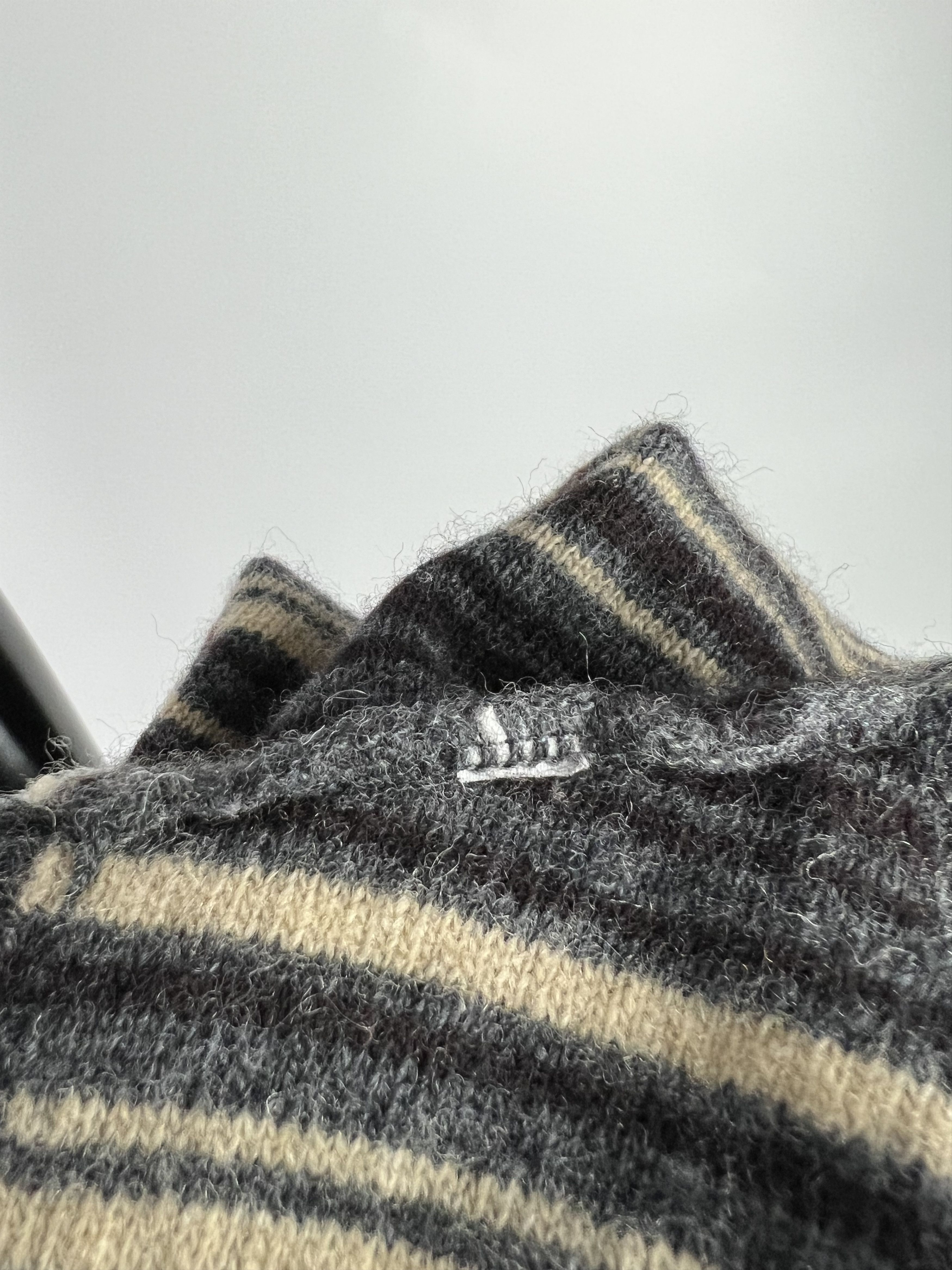 Dolce & Gabbana Dolce & Gabbana Striped Wool V-Neck Vest Size S Size S / US 4 / IT 40 - 8 Thumbnail