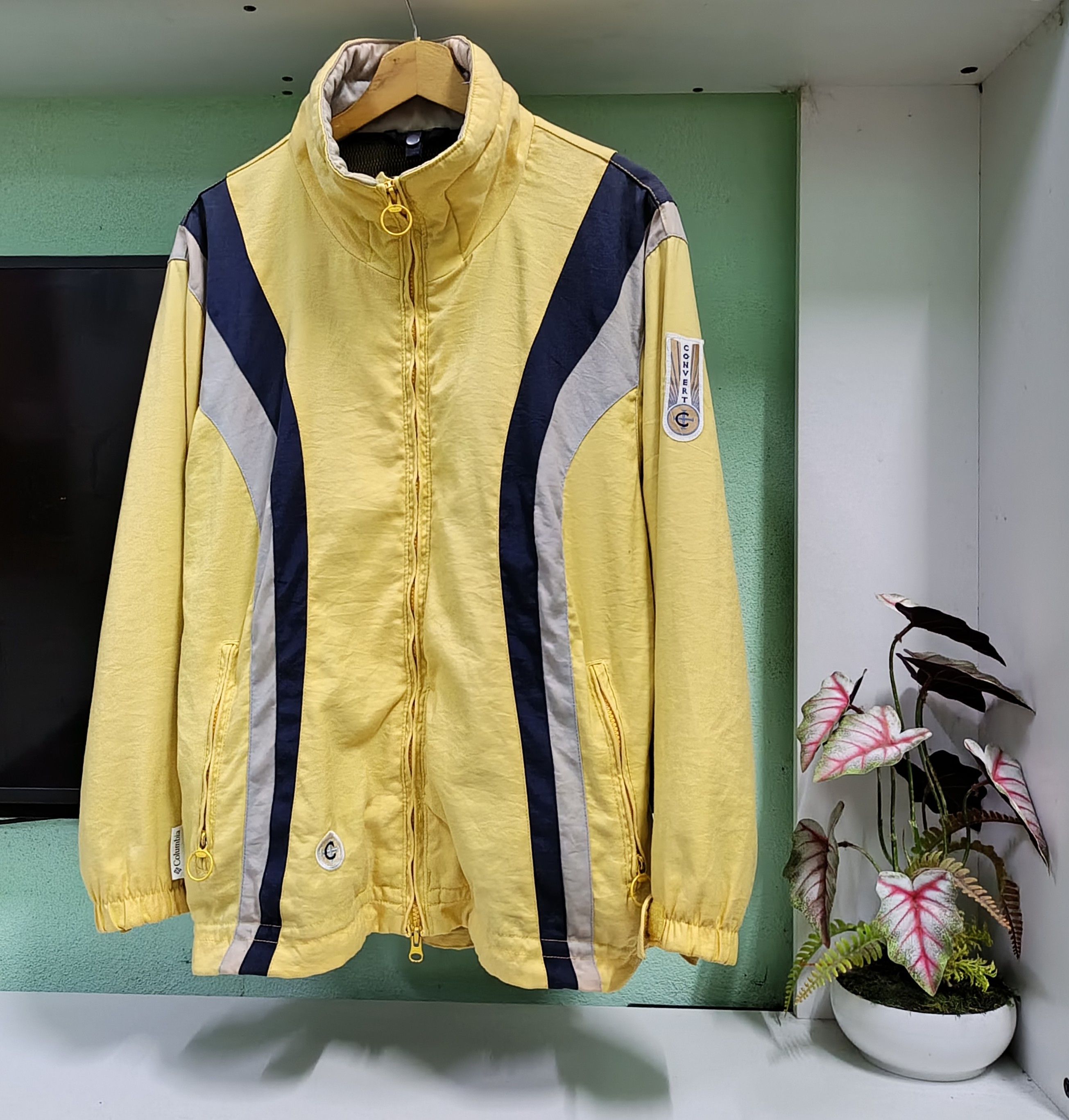 Columbia Outdoor Life Vintage Vintage Columbia Convert Jacket Women s Grailed