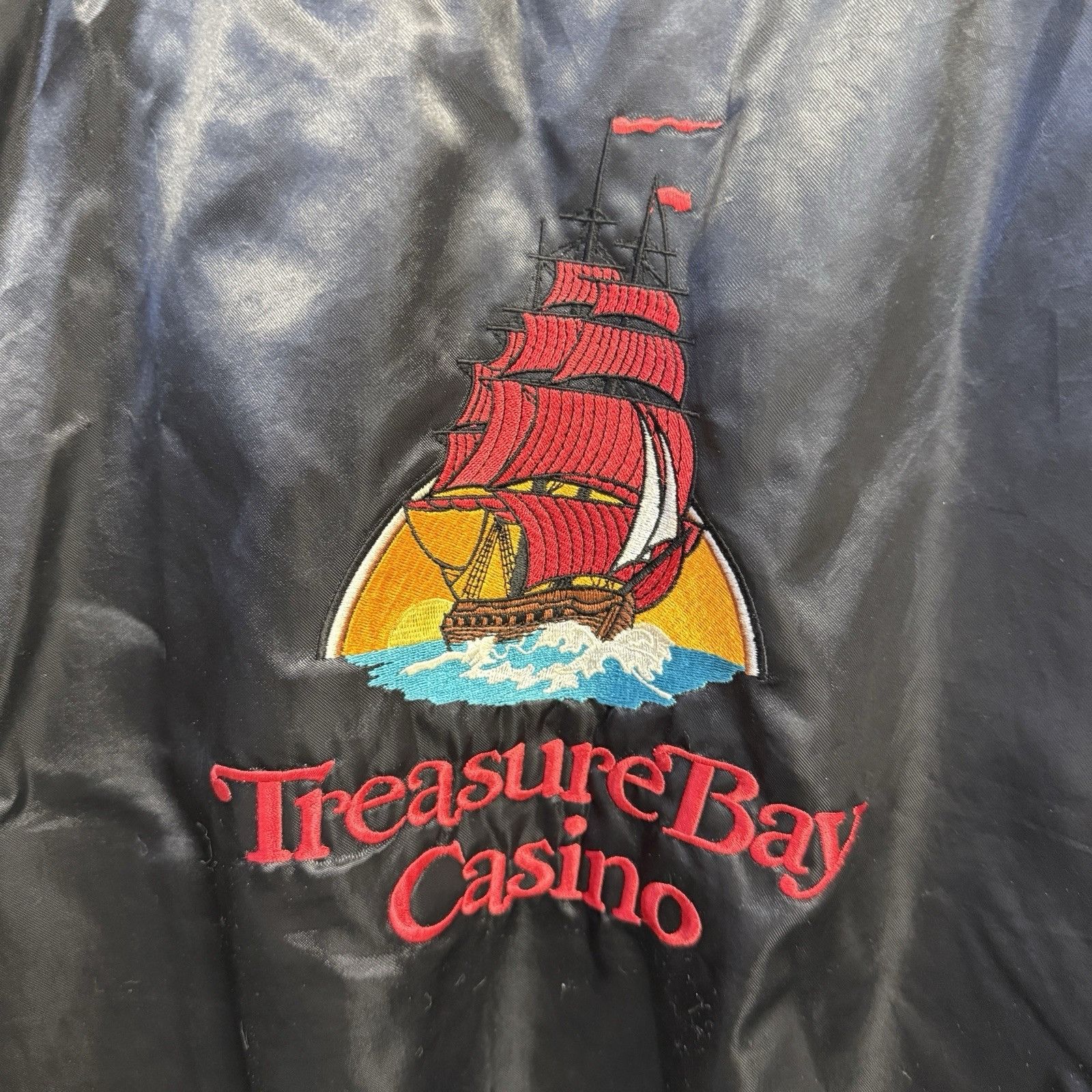 Vintage Vintage 80s Treasure Bay Casino Satin Jacket Black Snap Bomb Size US L / EU 52-54 / 3 - 5 Thumbnail