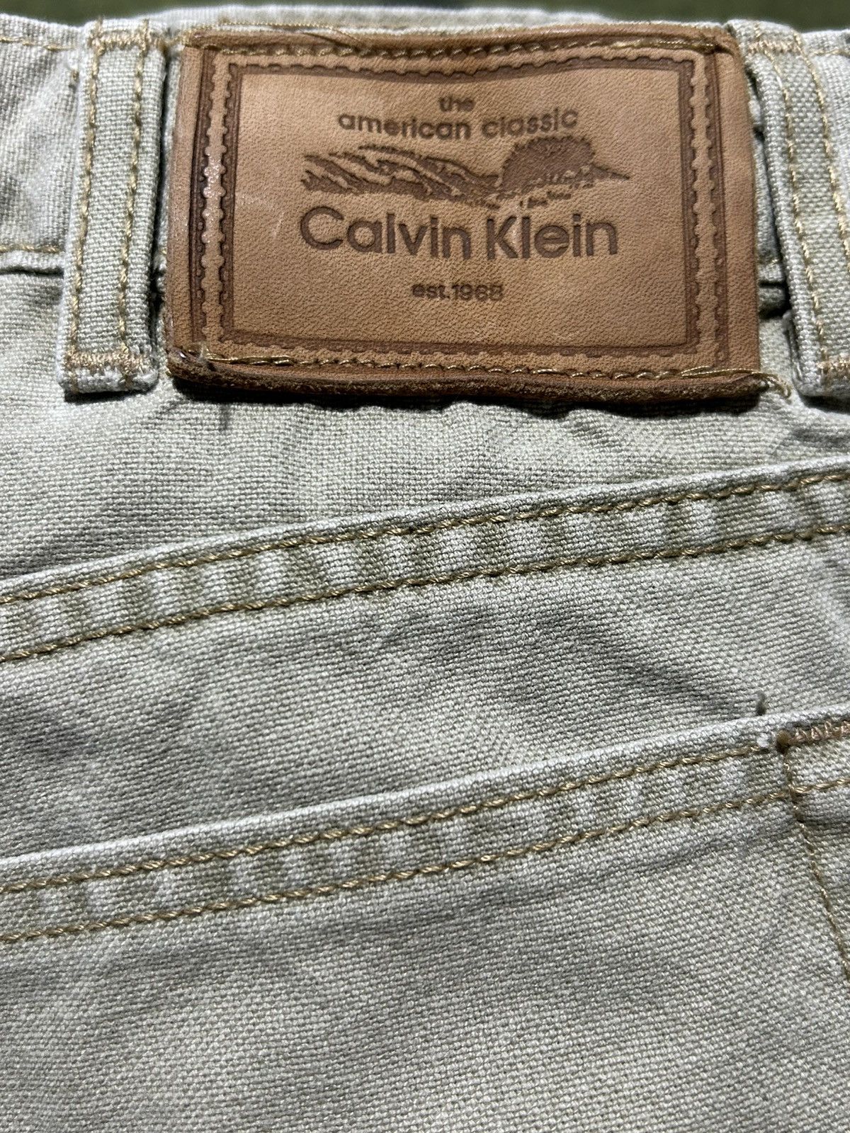 Calvin Klein Khaki Calvin Klein pants Size US 36 / EU 52 - 3 Thumbnail