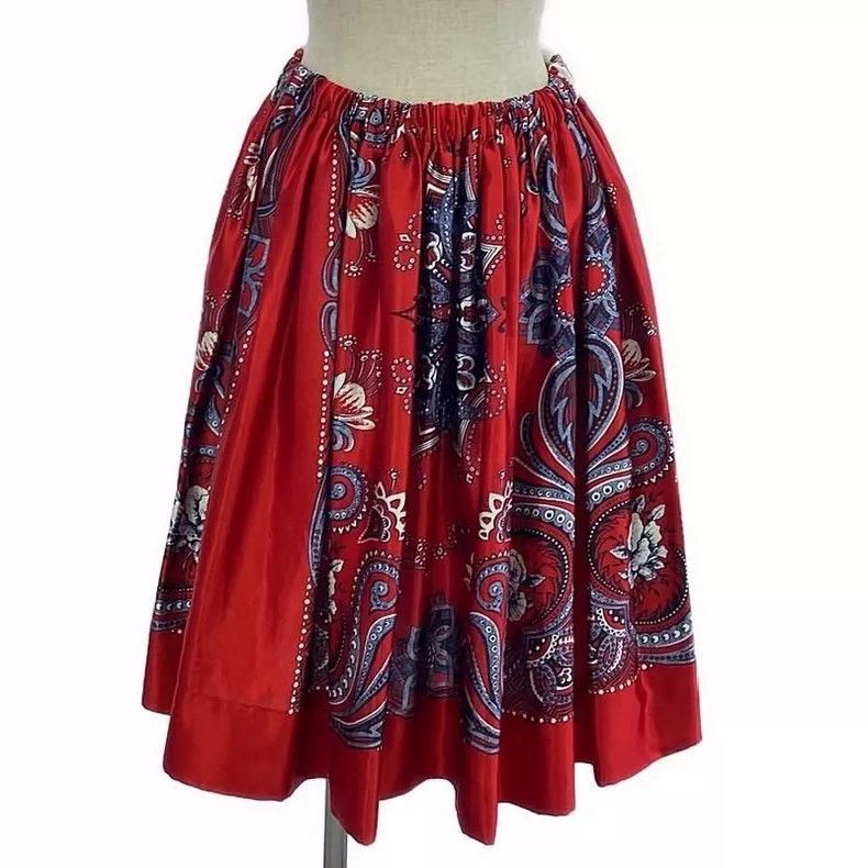 Comme des Garcons Comme Des Garcons size S Red Bohemian flower skirt Size 26" / US 2 / IT 38 - 1 Thumbnail